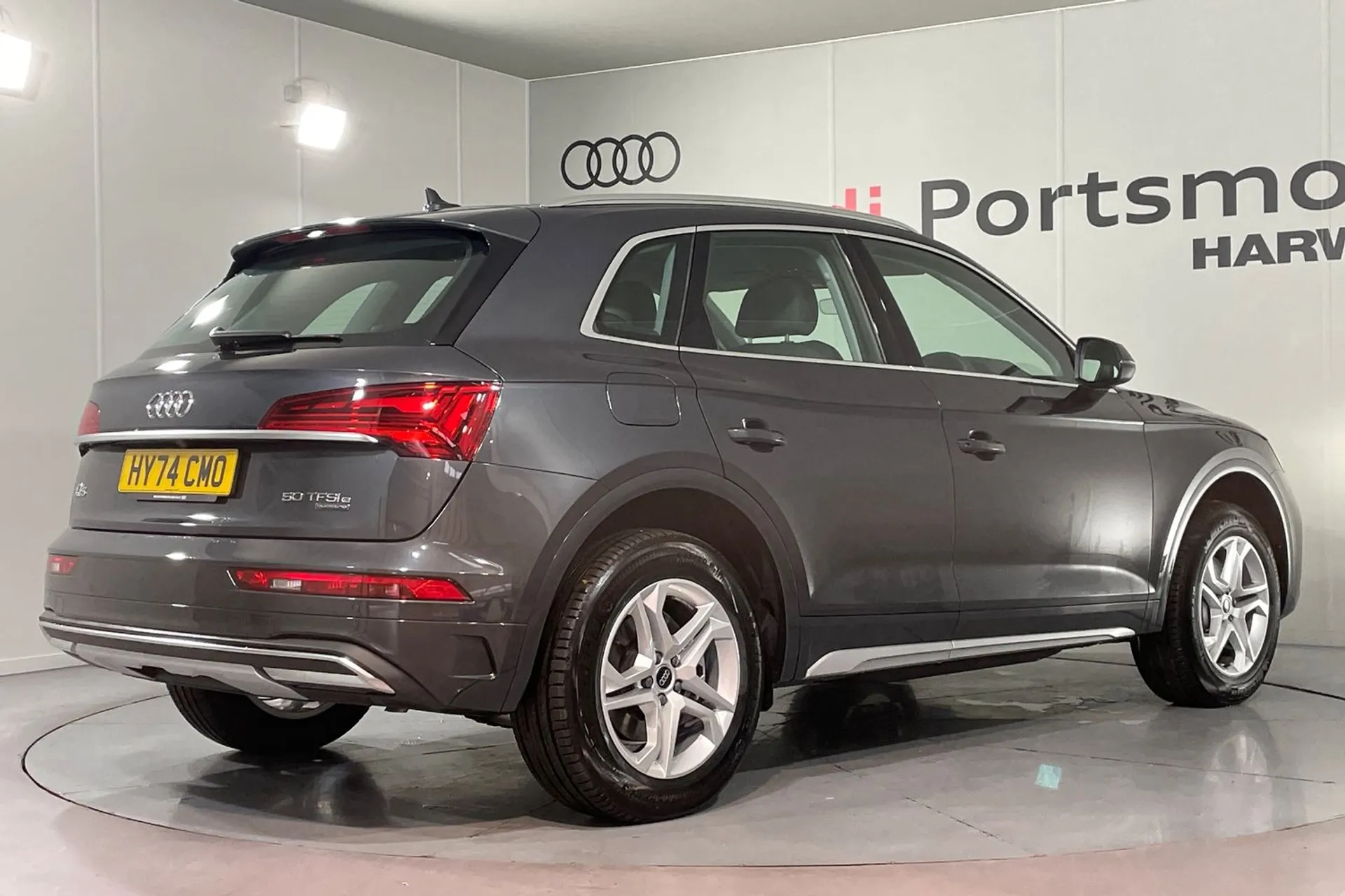 Audi Q5 thumbnail image number 8