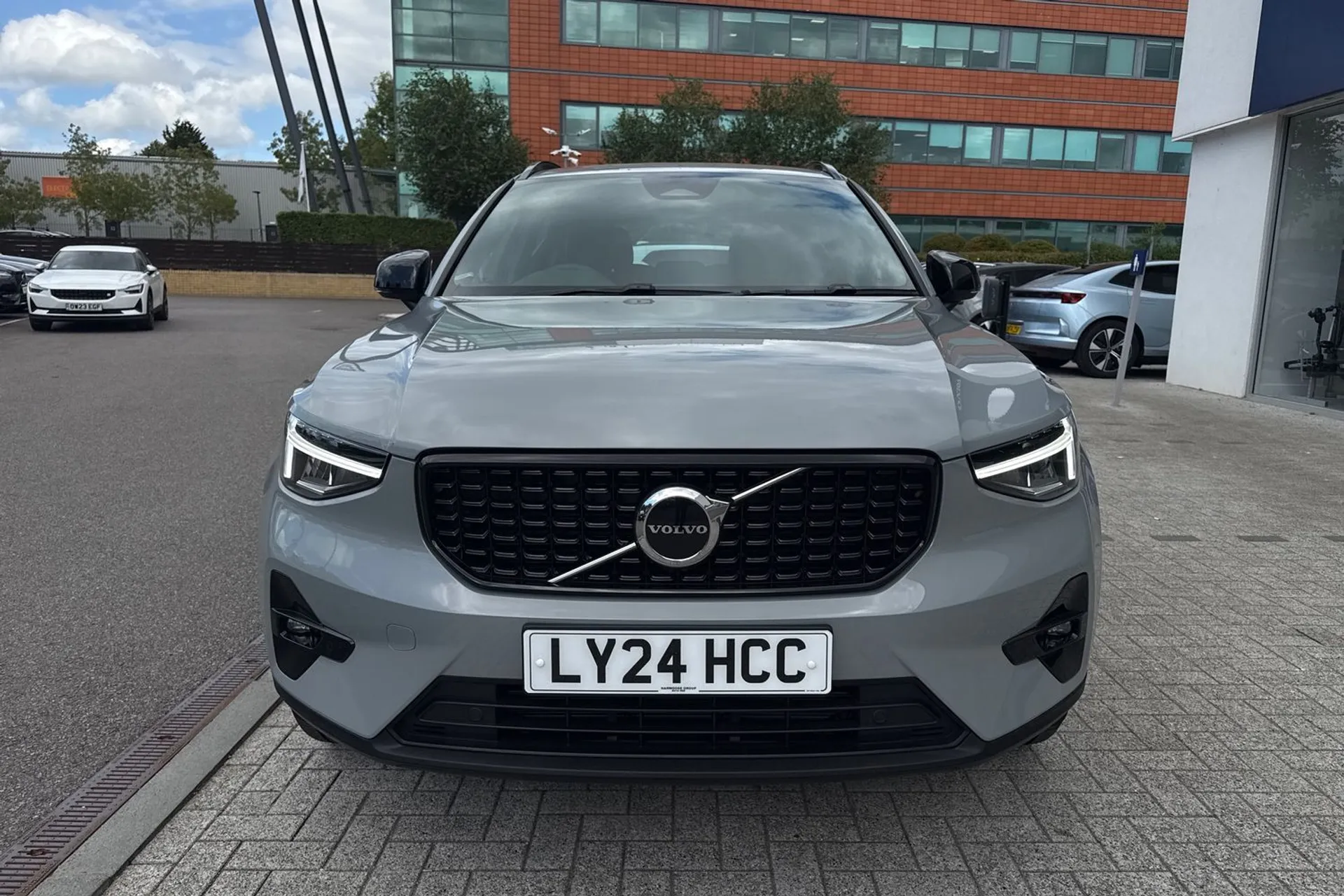 Volvo XC40 thumbnail image number 12