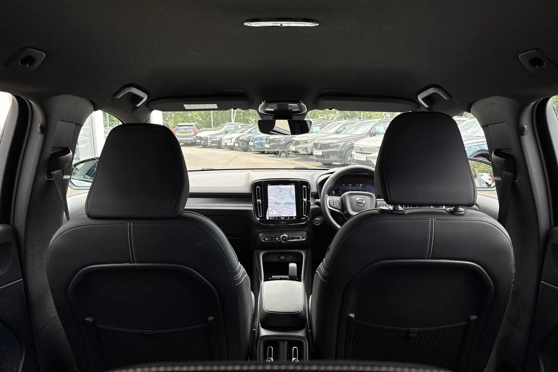 Volvo XC40 thumbnail image number 21