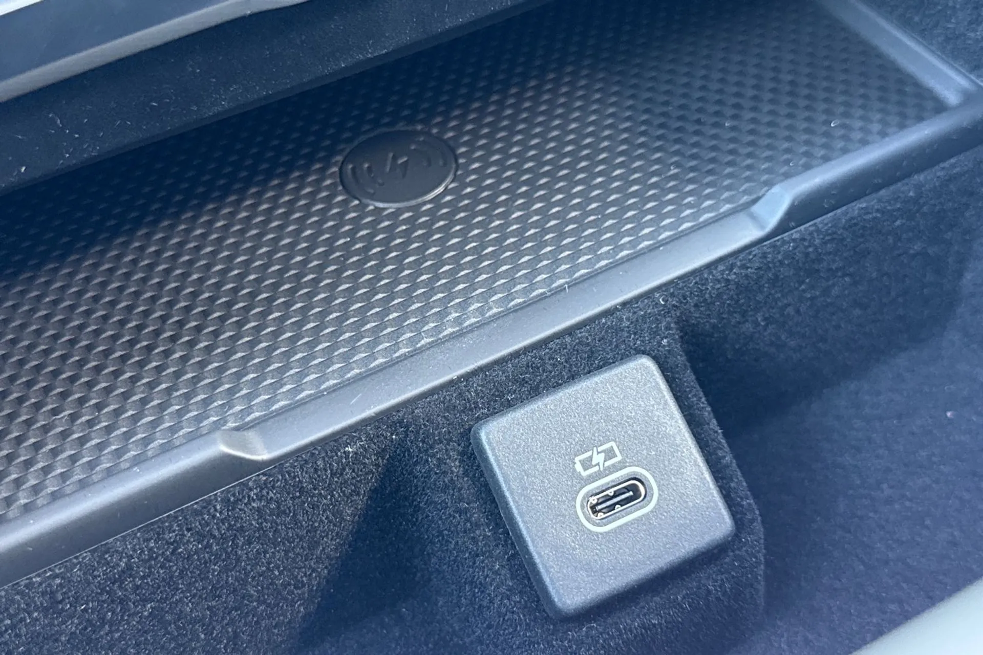 LAND ROVER RANGE ROVER thumbnail image number 22