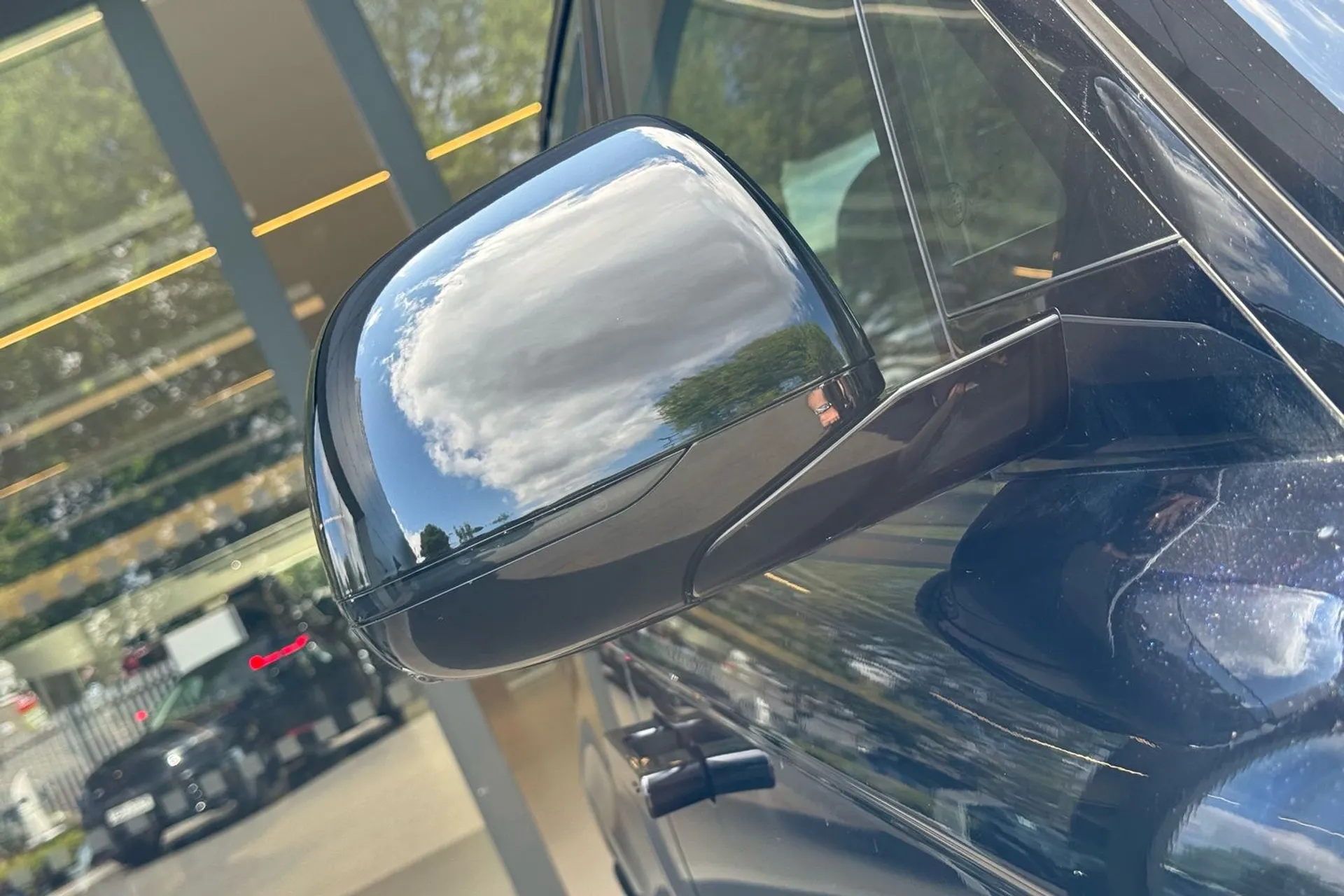 LAND ROVER RANGE ROVER thumbnail image number 62