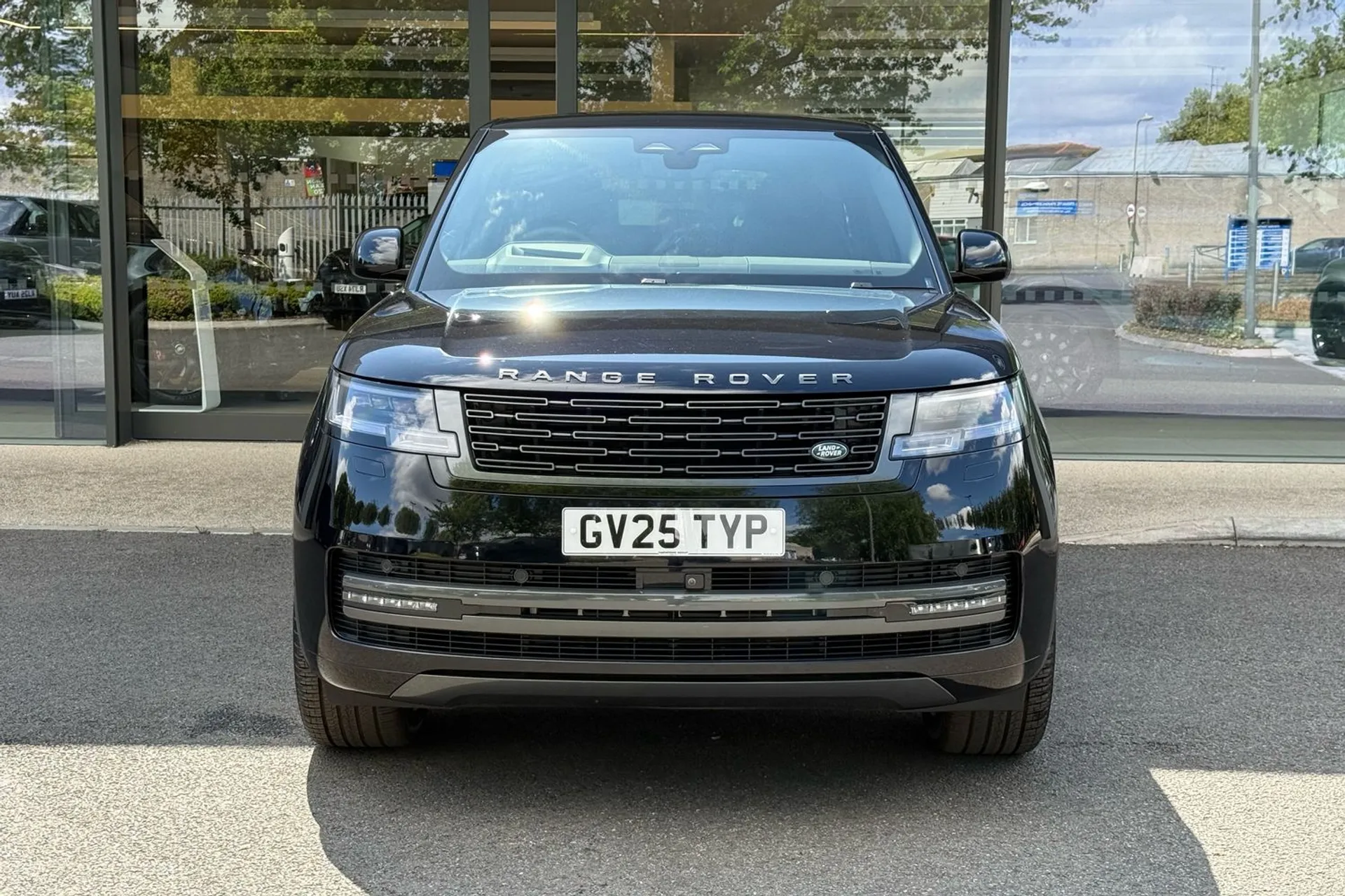 LAND ROVER RANGE ROVER thumbnail image number 6