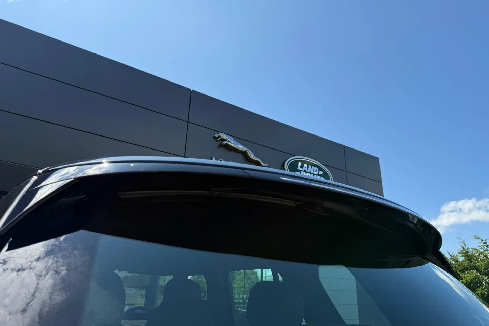 LAND ROVER RANGE ROVER thumbnail image number 33