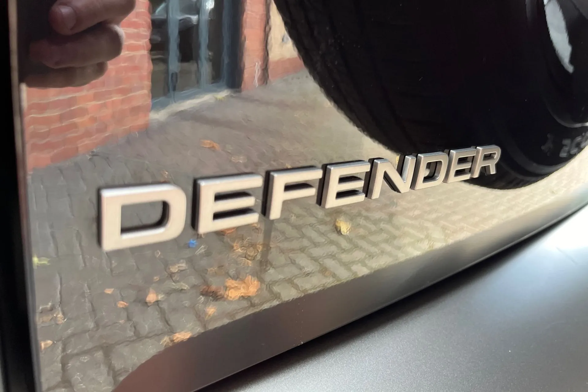 LAND ROVER DEFENDER thumbnail image number 56