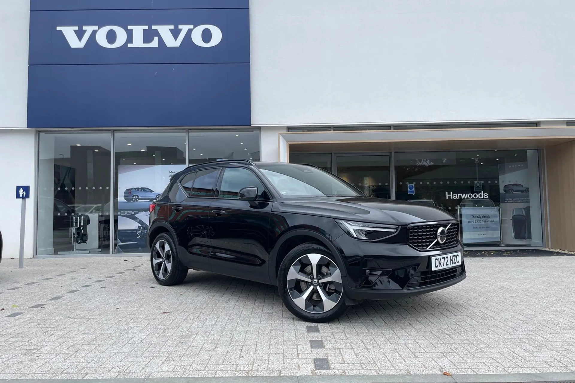 Volvo XC40 focused image