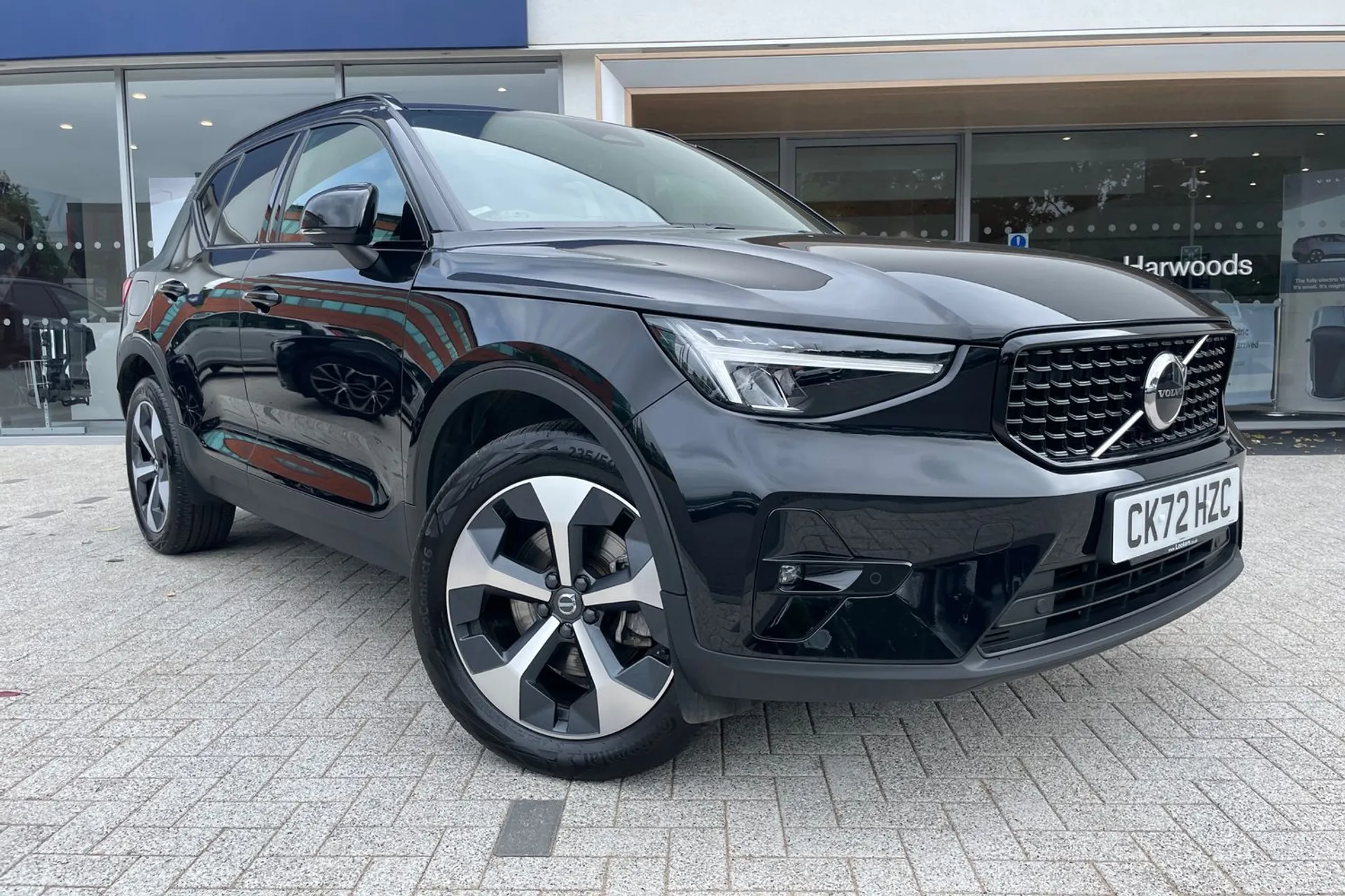 Volvo XC40 thumbnail image number 5