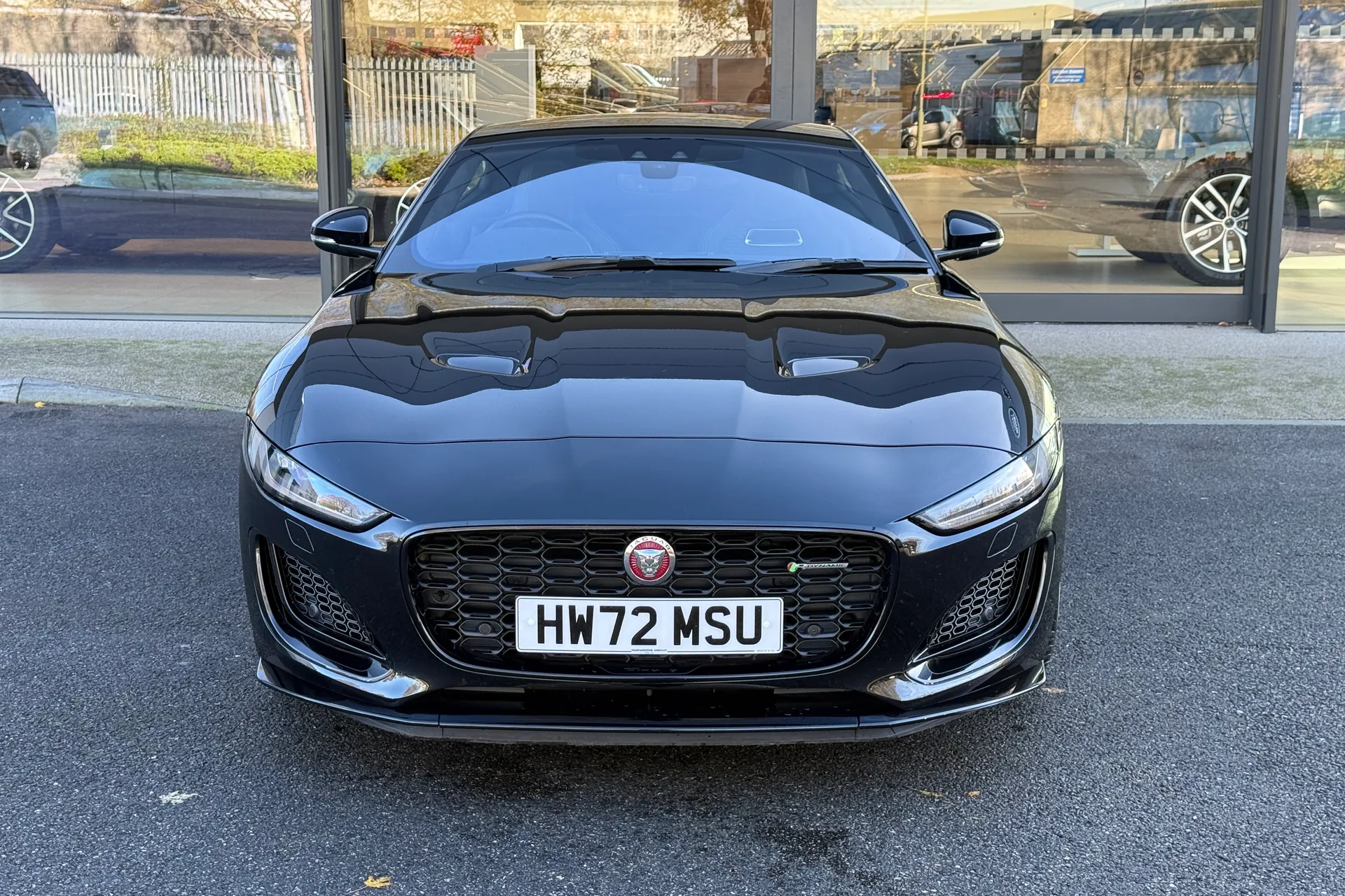 Jaguar F-TYPE thumbnail image number 6