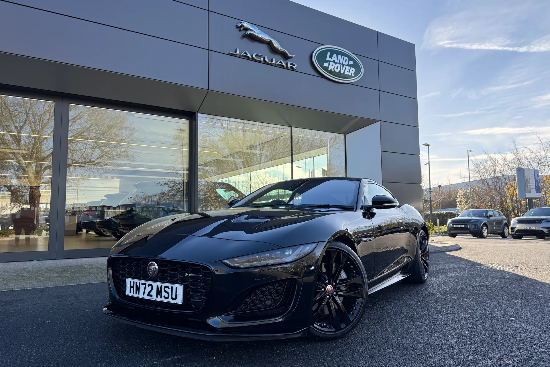 Jaguar F-TYPE thumbnail image number 27
