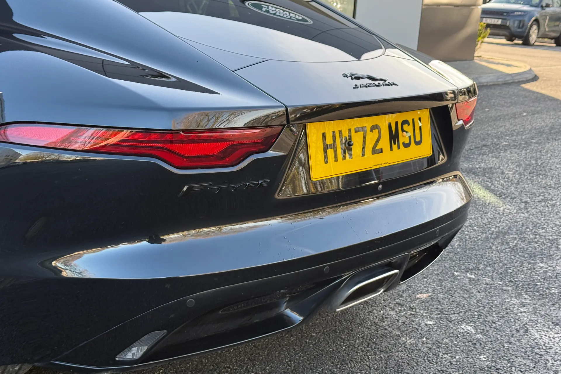 Jaguar F-TYPE thumbnail image number 41