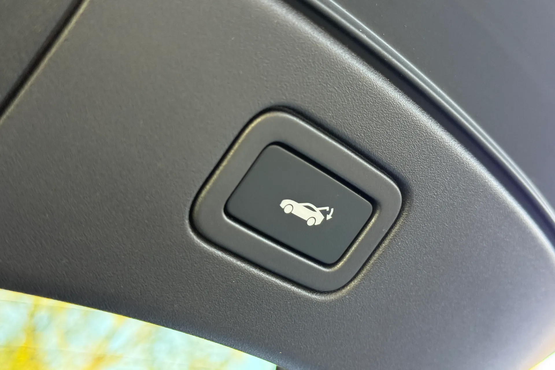 Jaguar F-TYPE thumbnail image number 39