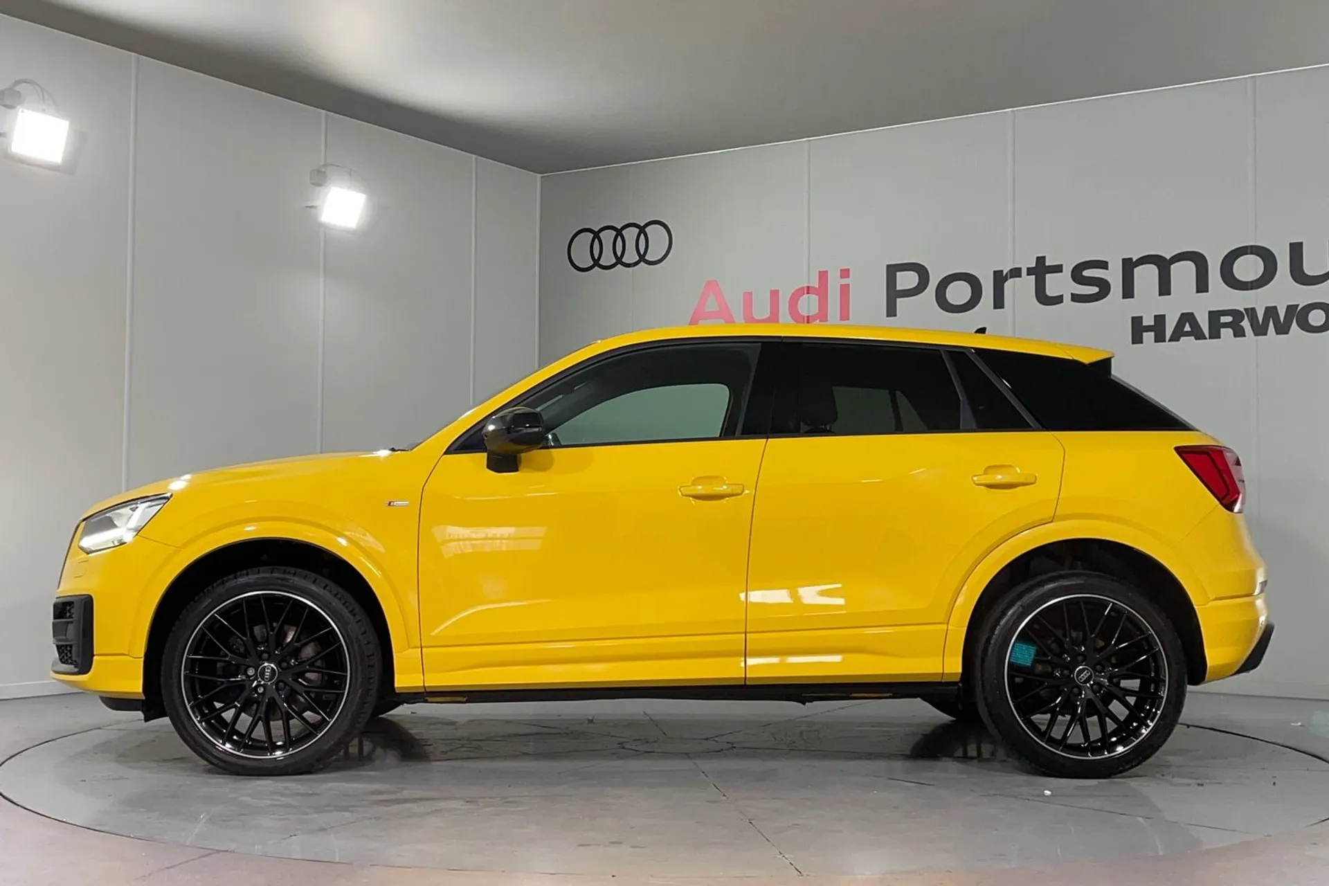 Audi Q2 thumbnail image number 7