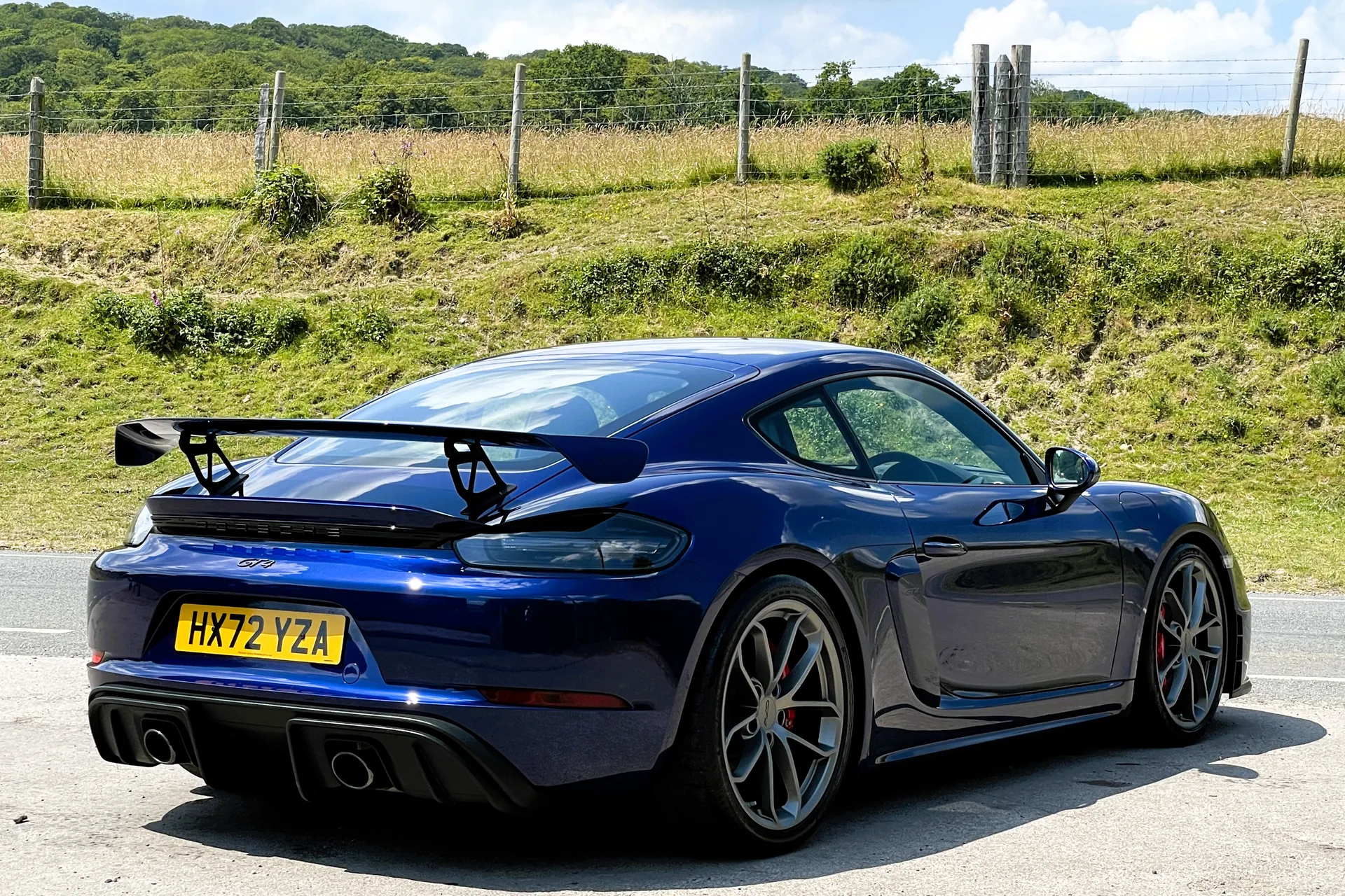 Porsche CAYMAN thumbnail image number 6