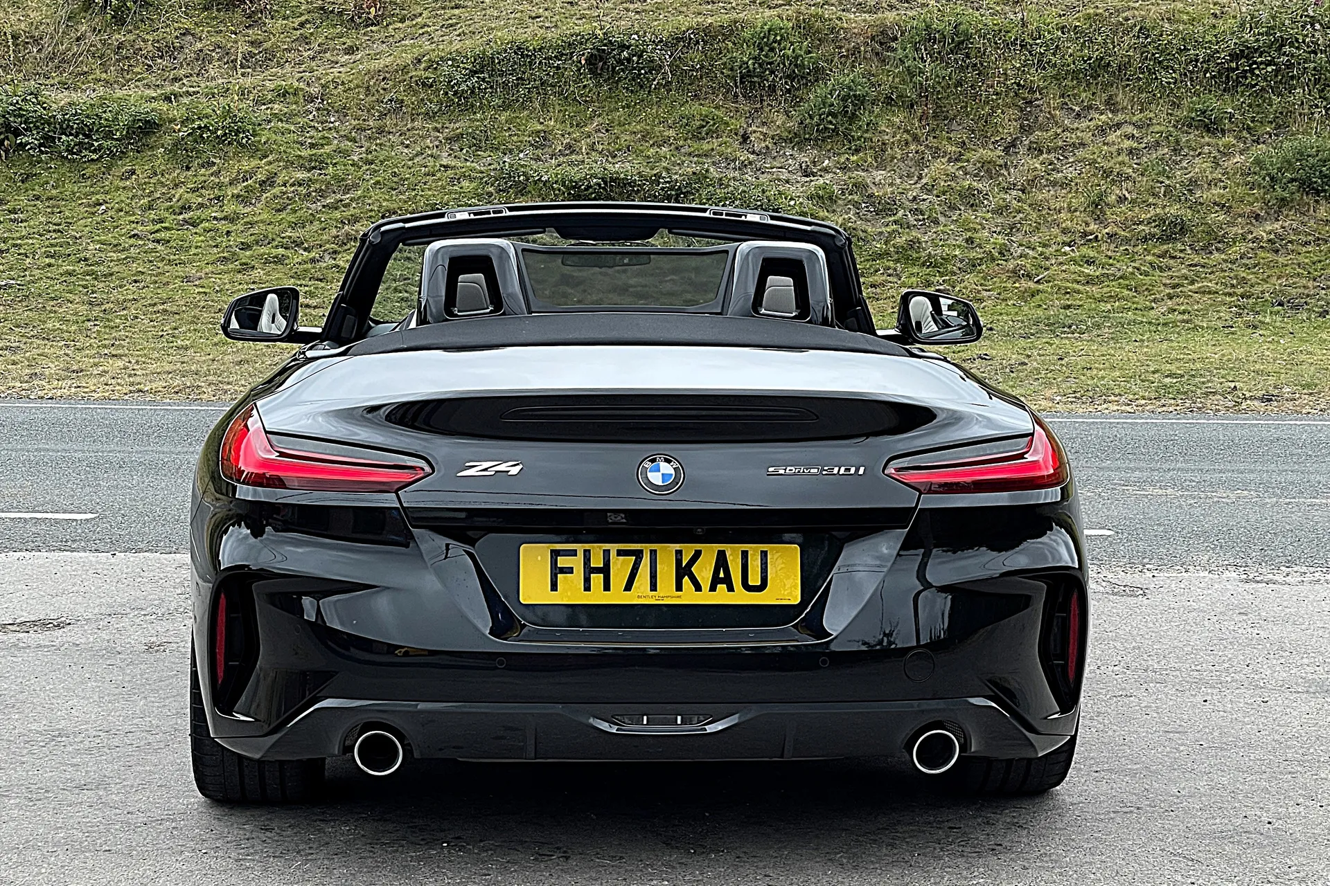 BMW Z4 thumbnail image number 13