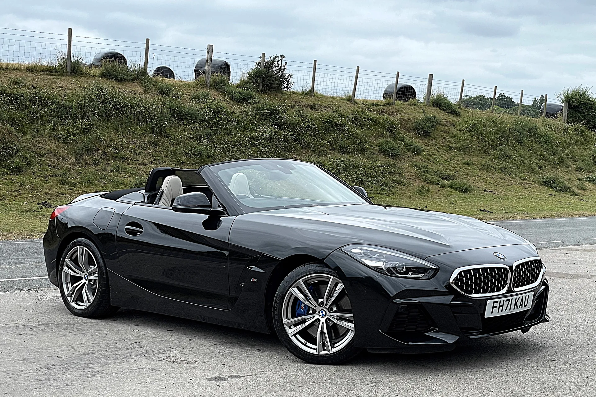 BMW Z4 focused image