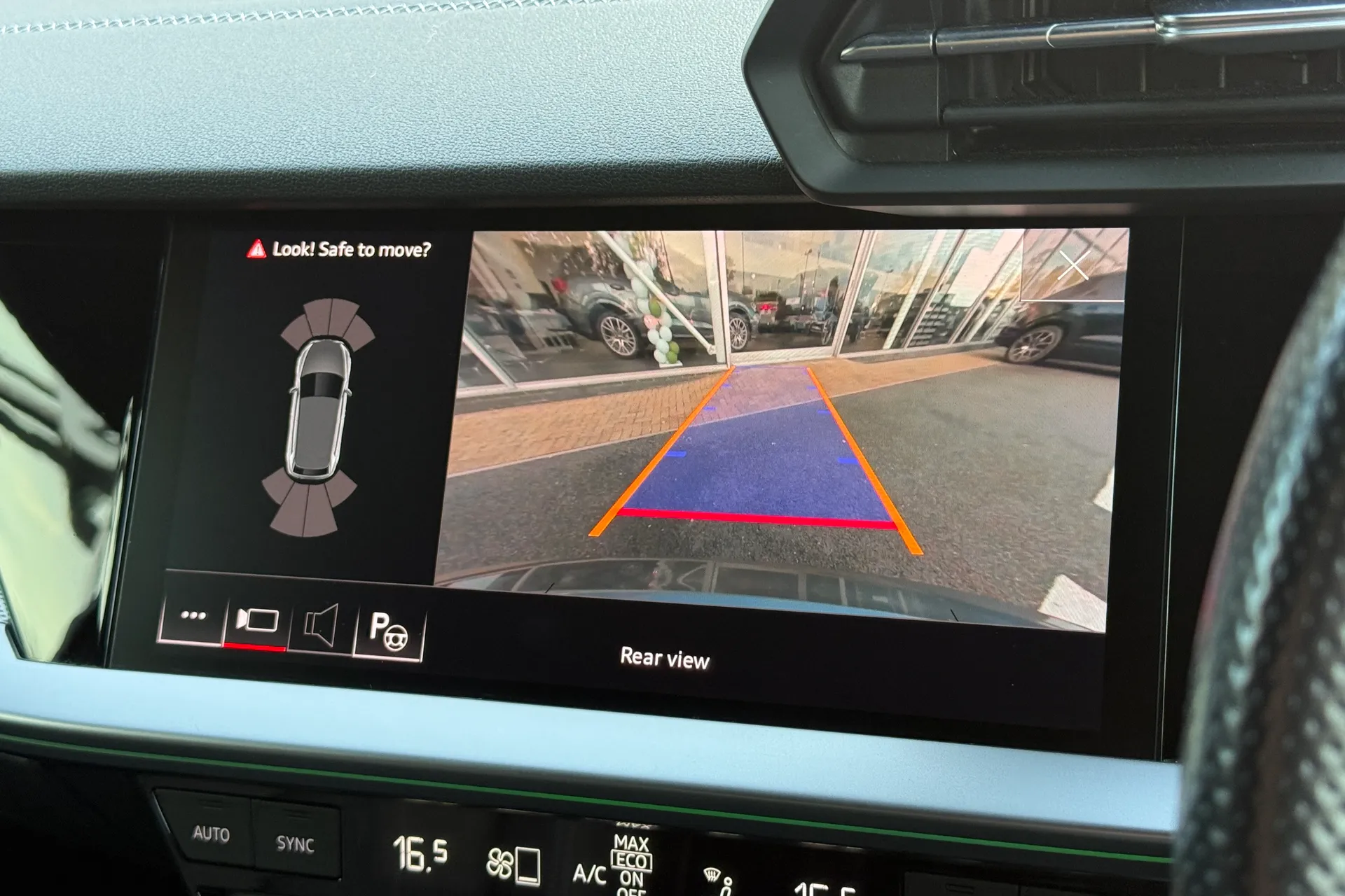 Audi A3 thumbnail image number 3