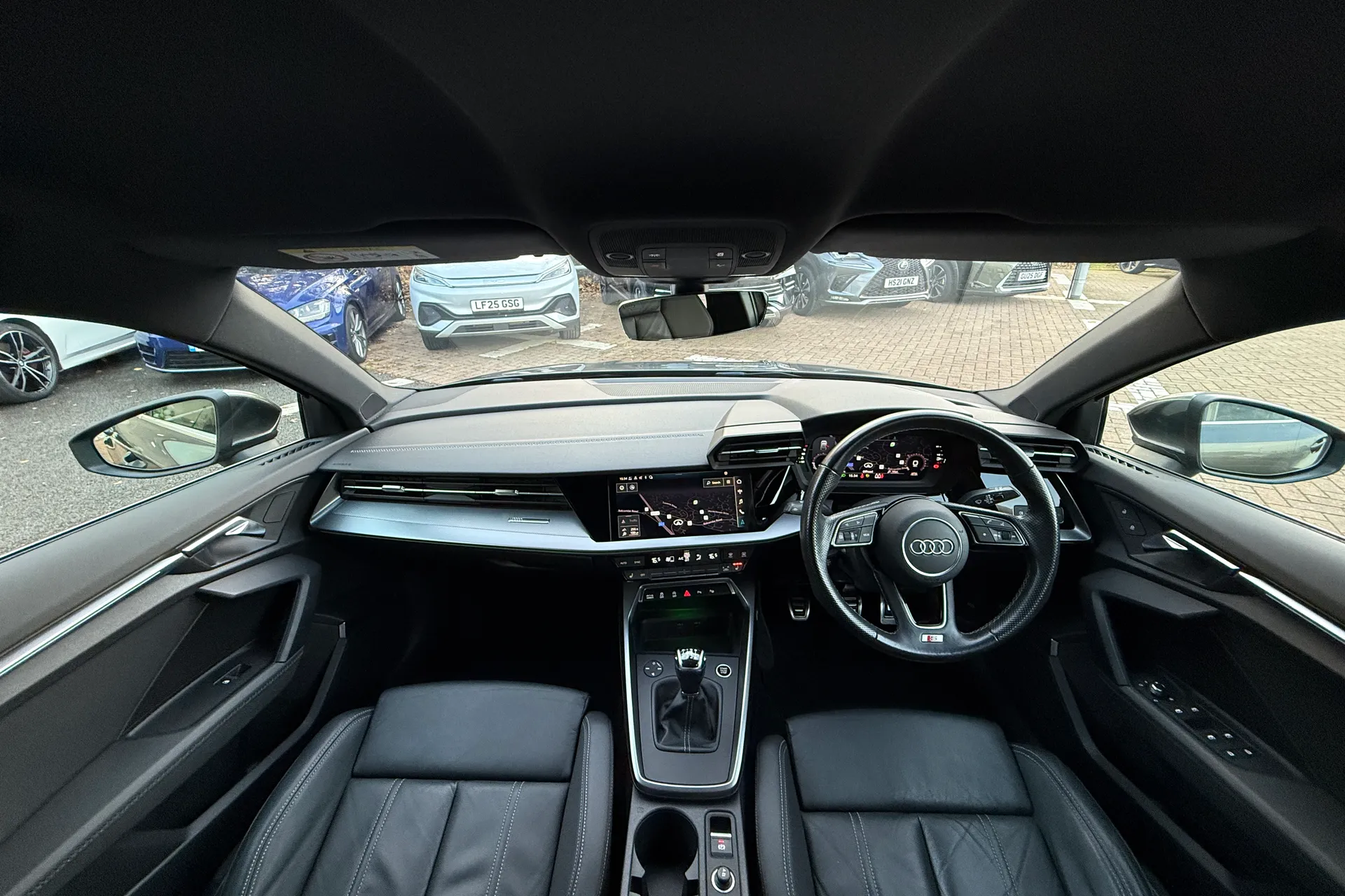 Audi A3 thumbnail image number 6