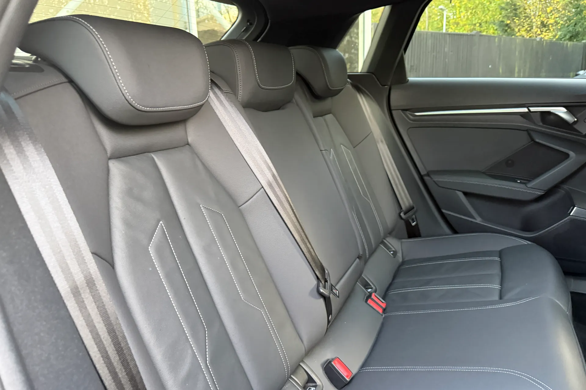 Audi A3 thumbnail image number 28