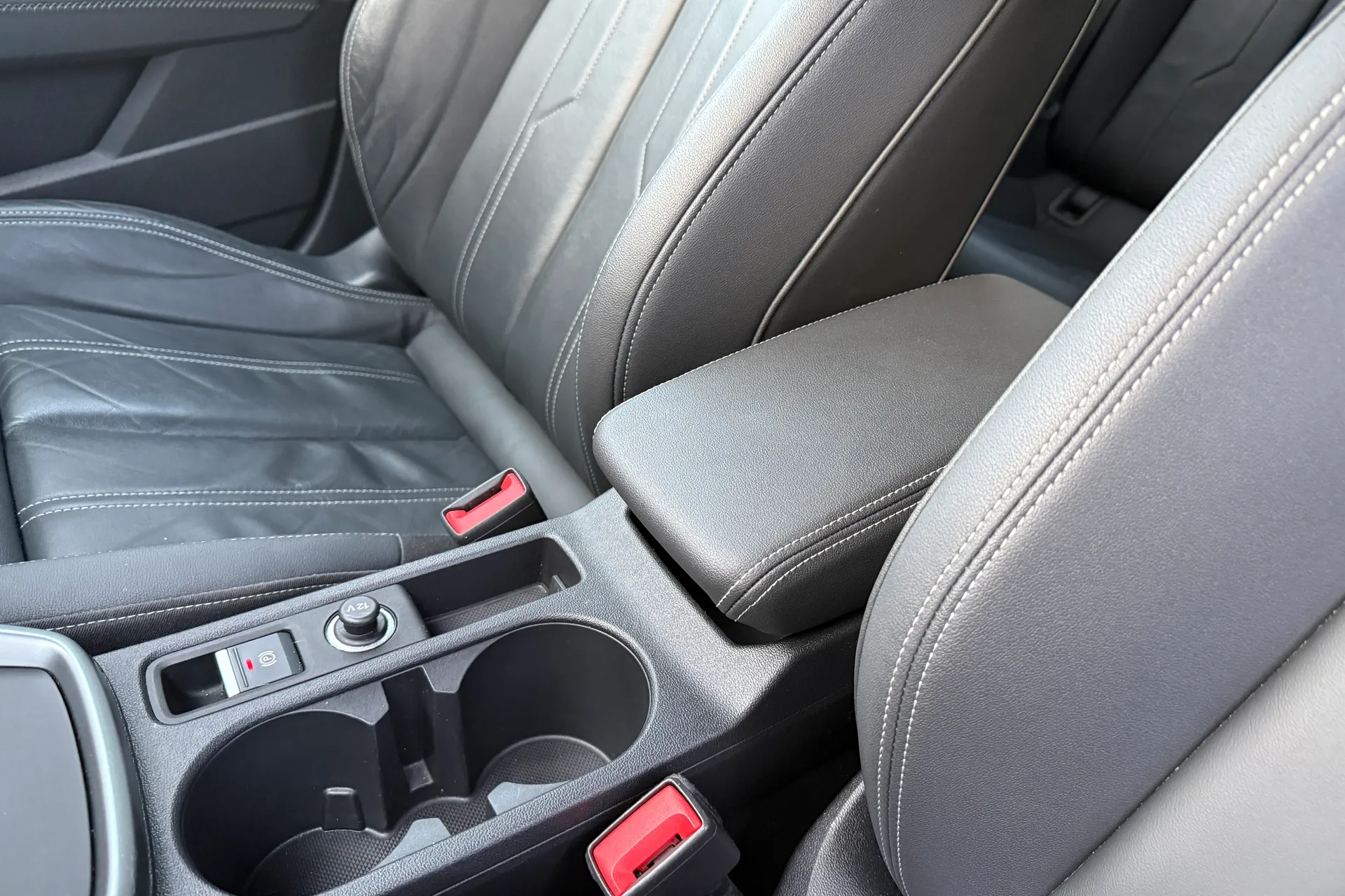 Audi A3 thumbnail image number 49