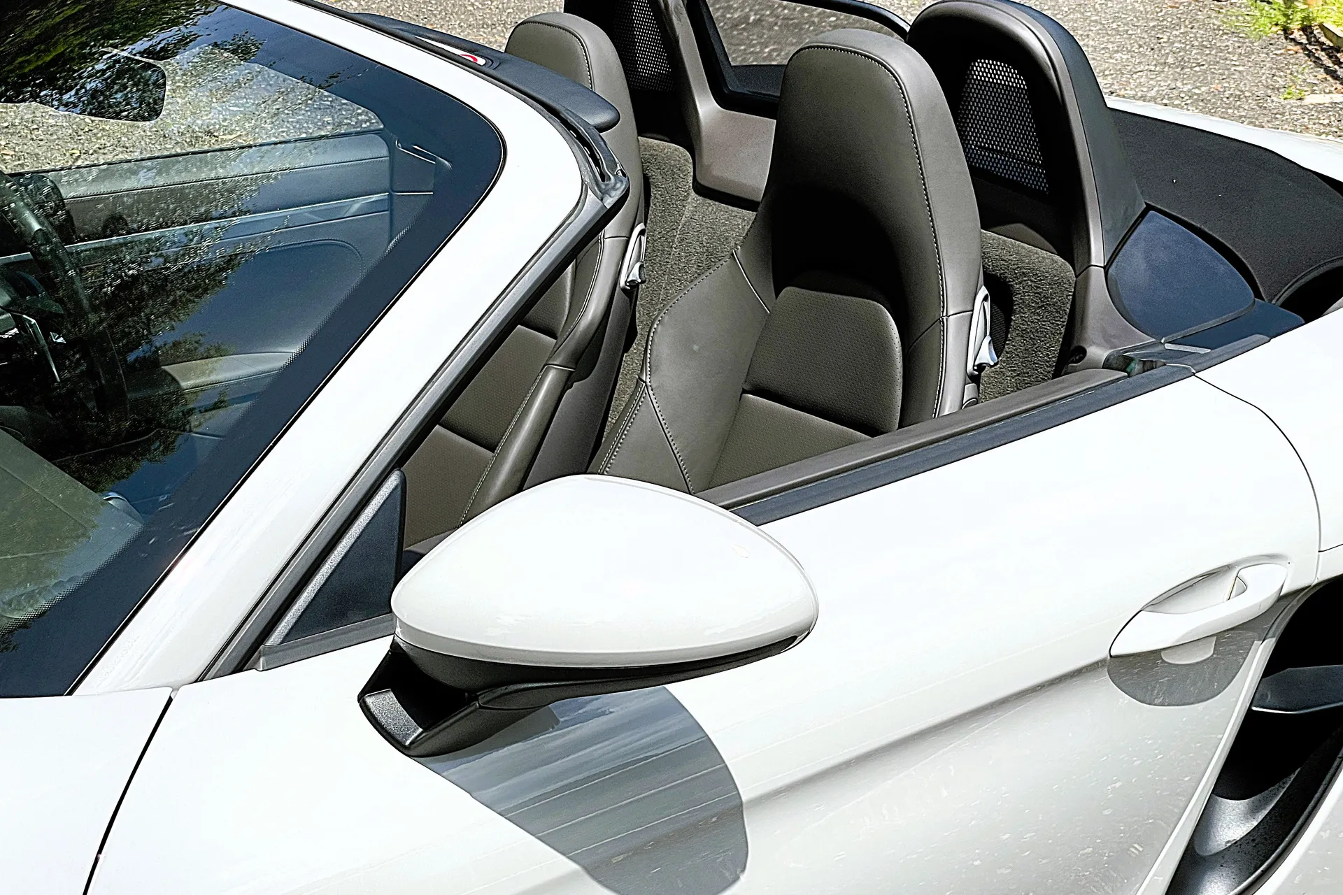 Porsche BOXSTER thumbnail image number 15