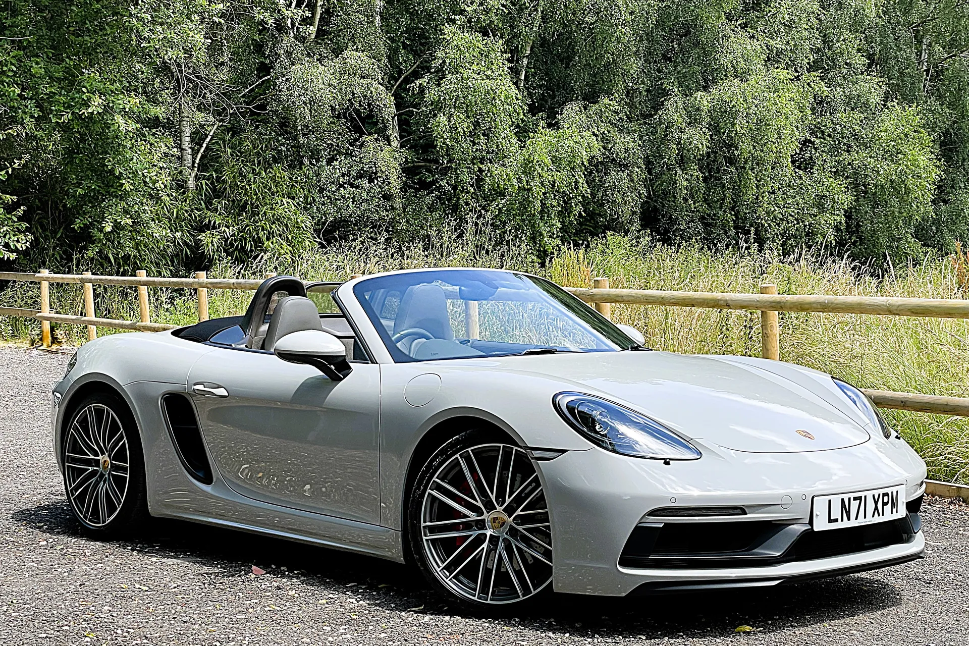 Porsche BOXSTER focused image