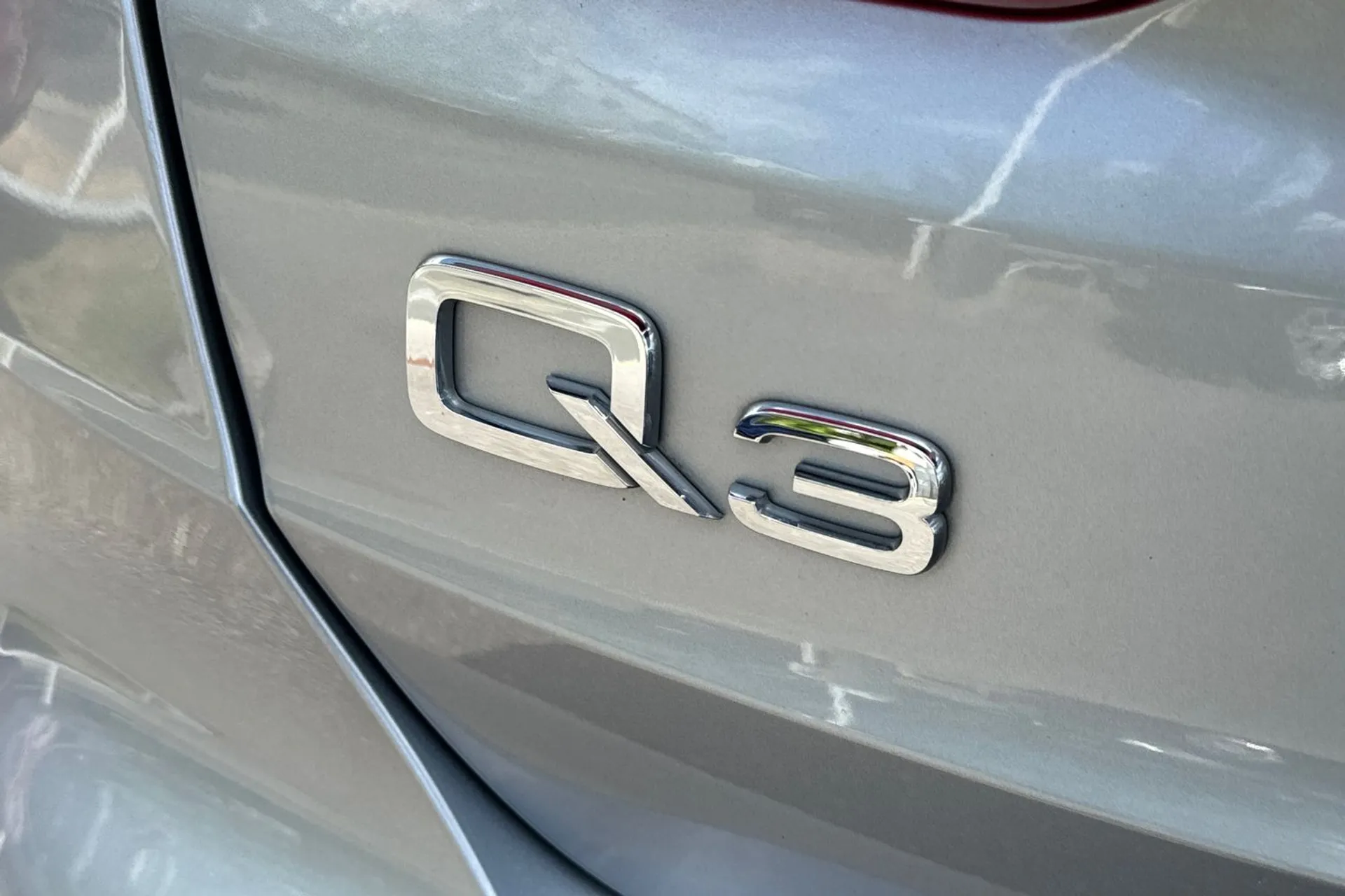 Audi Q3 thumbnail image number 49