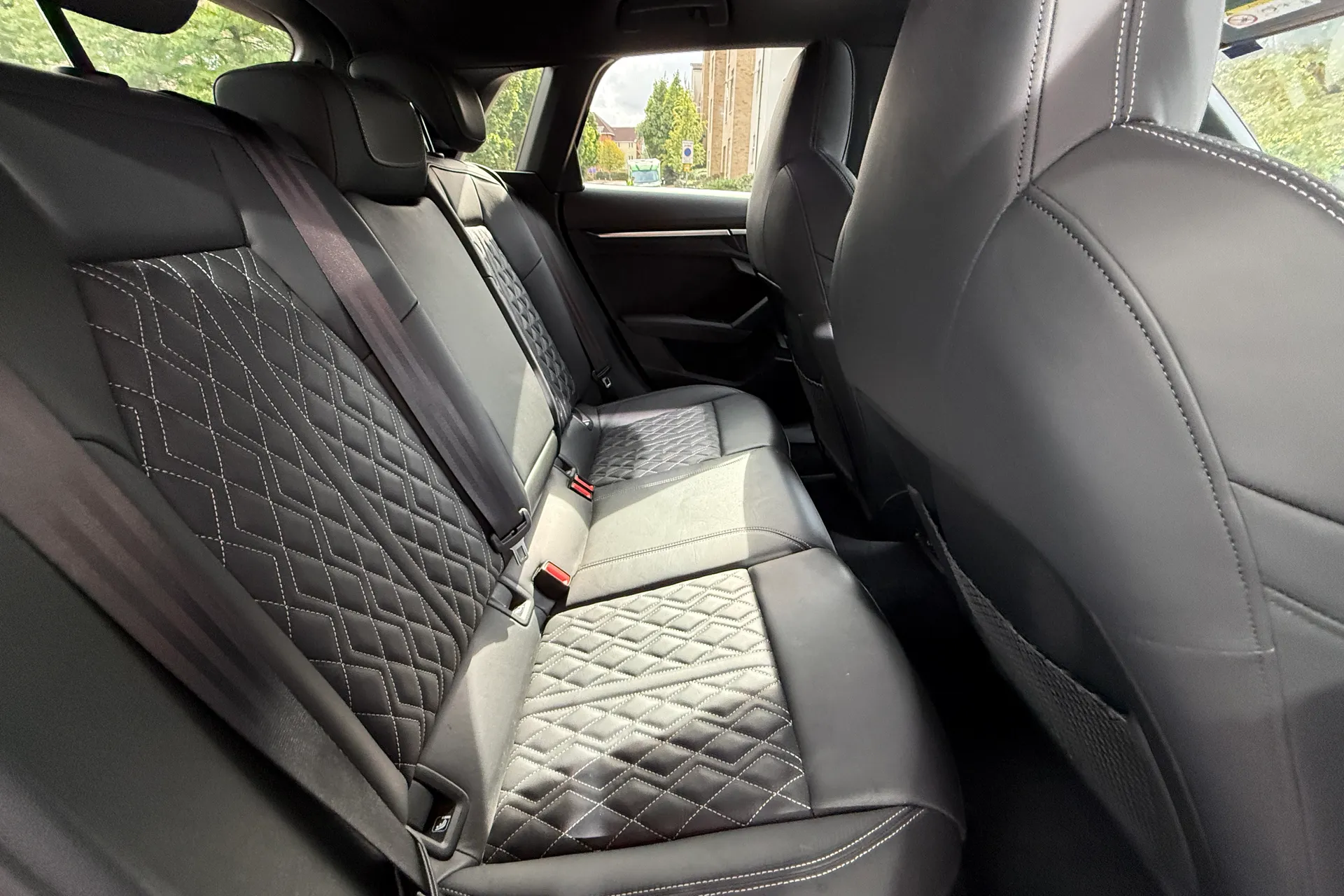Audi A3 thumbnail image number 38