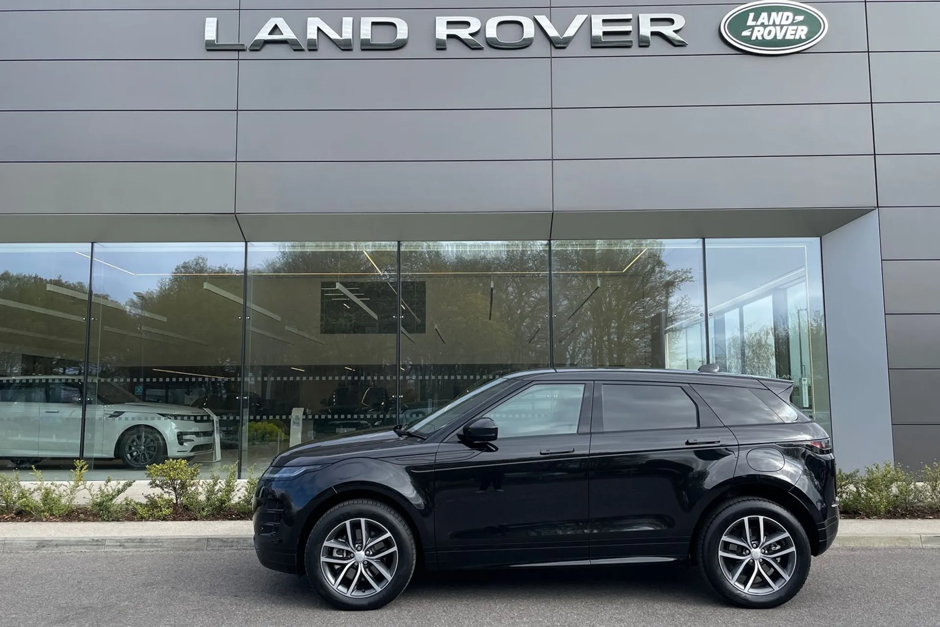 LAND ROVER RANGE ROVER EVOQUE thumbnail image number 7