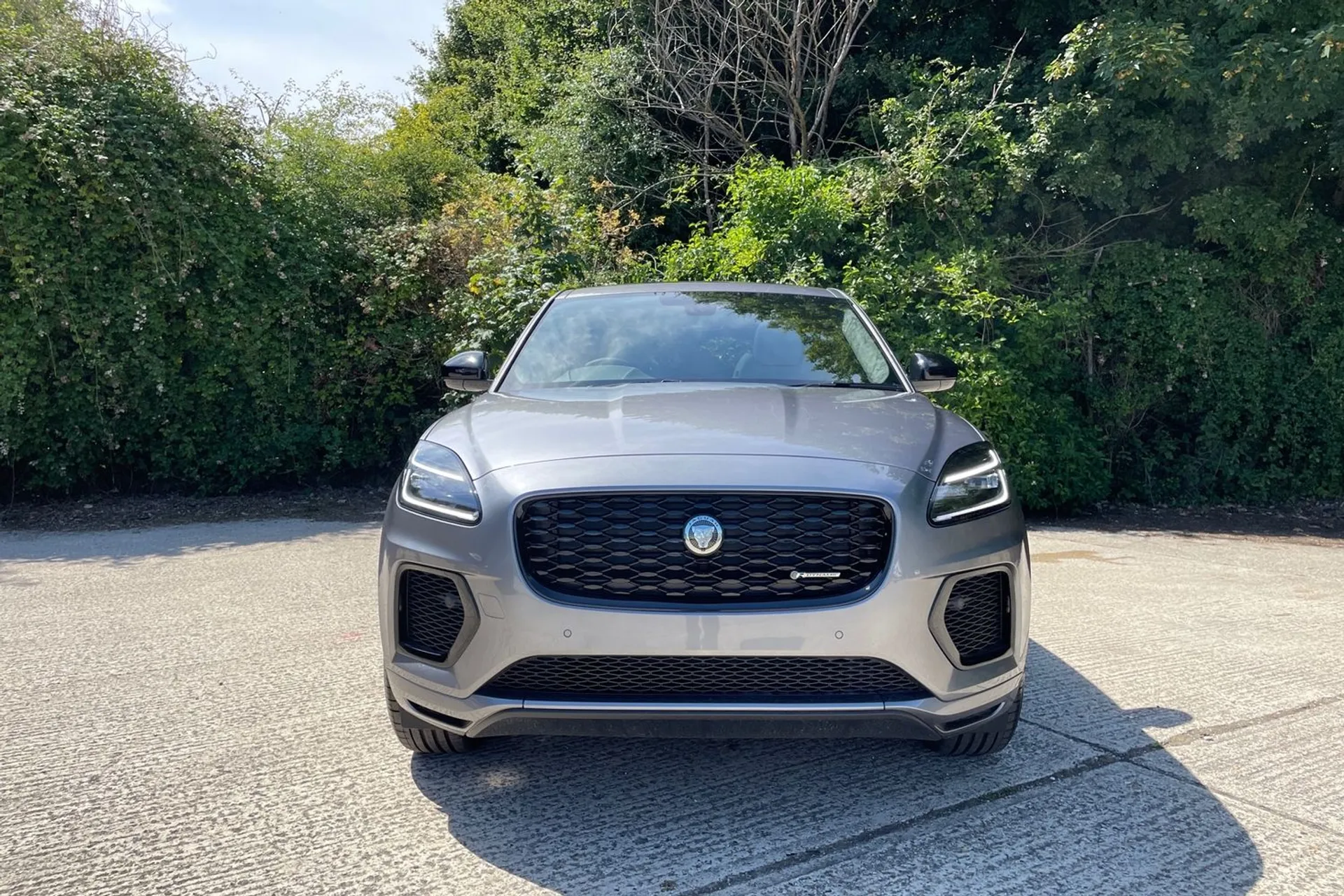 Jaguar E-PACE thumbnail image number 12