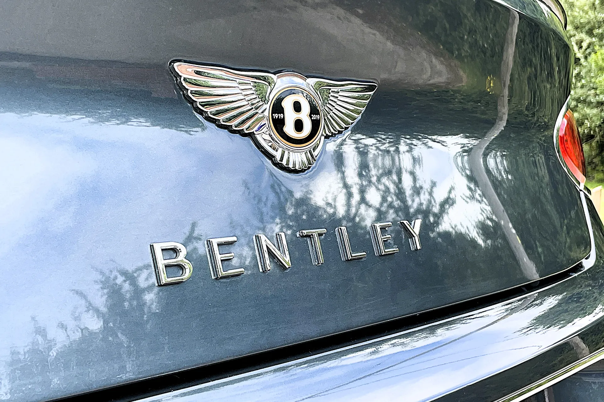 Bentley CONTINENTAL GT thumbnail image number 17