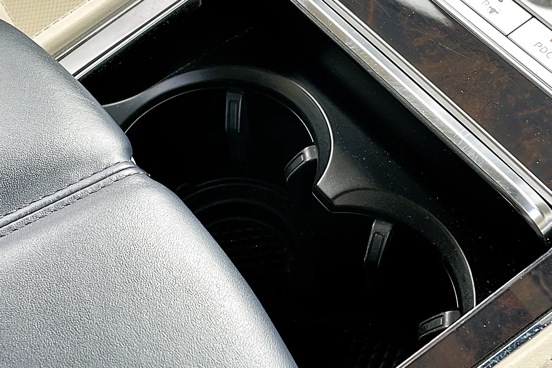 Bentley CONTINENTAL GT thumbnail image number 57