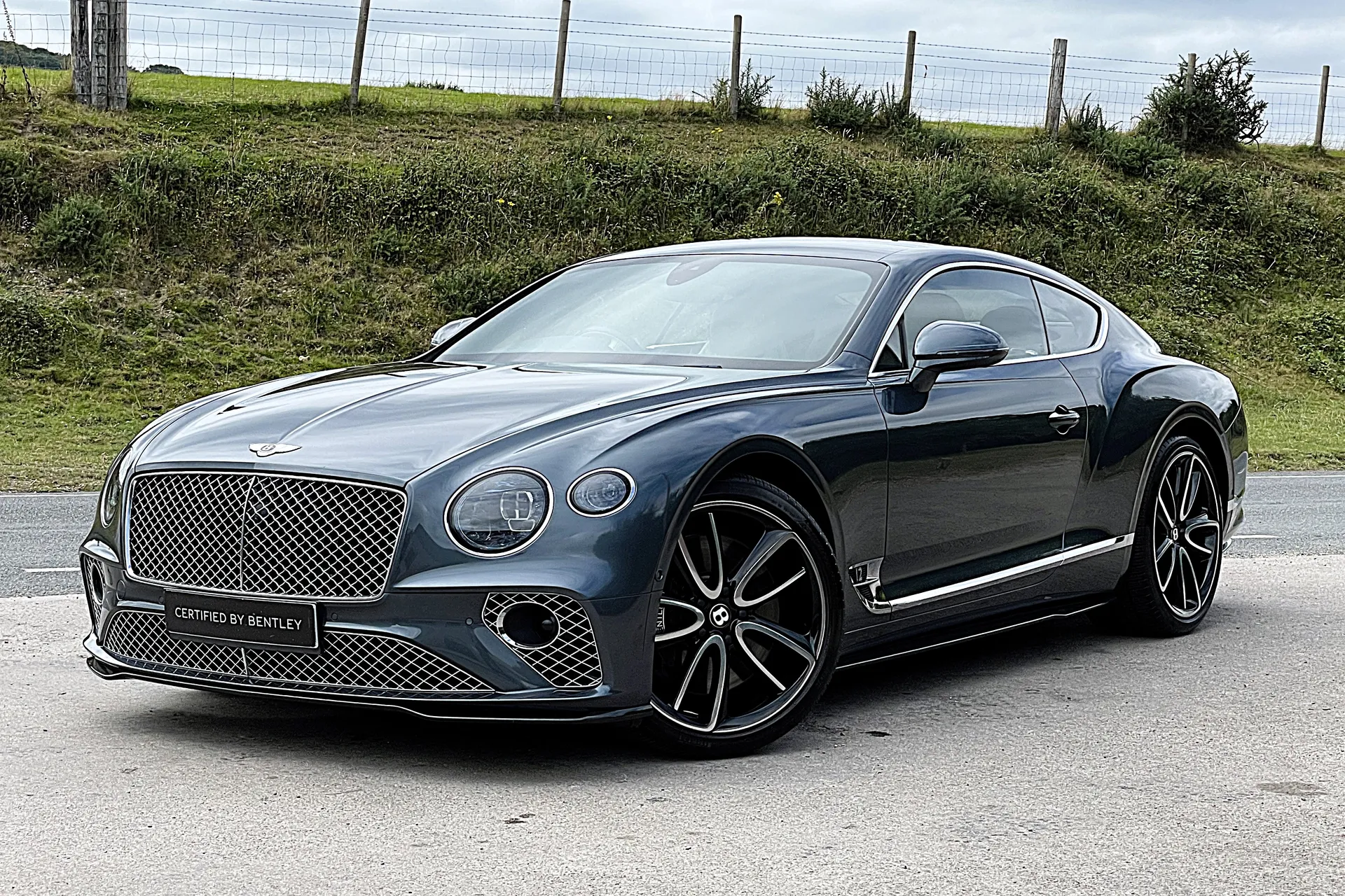 Bentley CONTINENTAL GT thumbnail image number 31