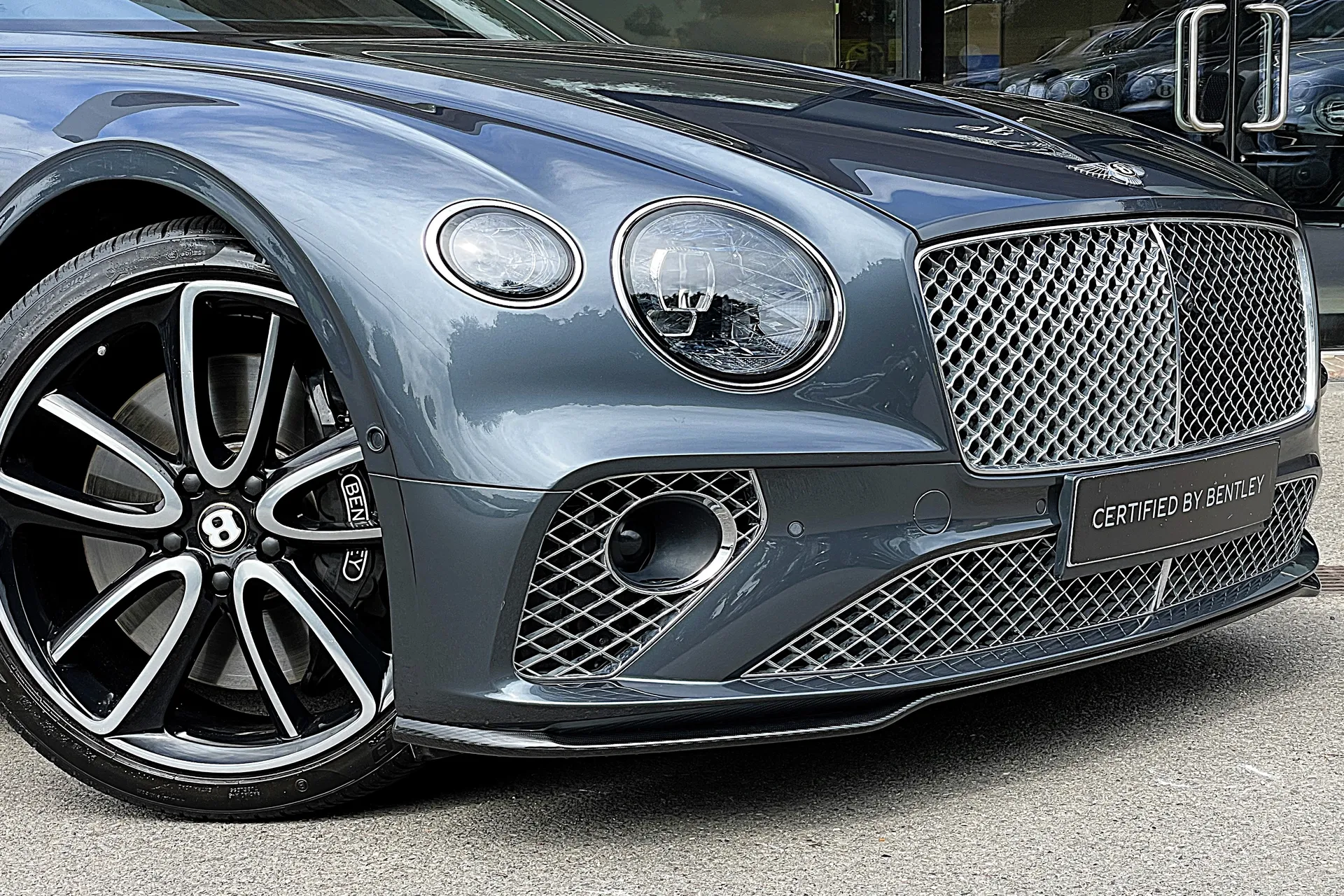 Bentley CONTINENTAL GT thumbnail image number 51