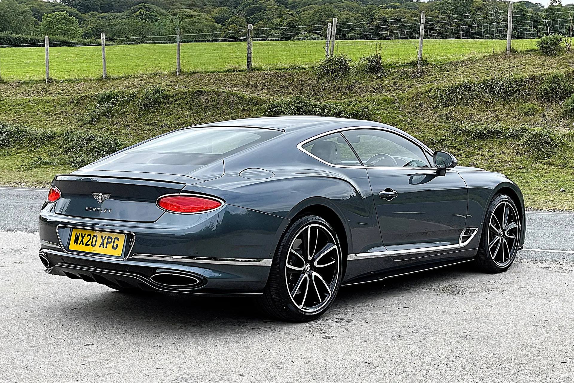 Bentley CONTINENTAL GT thumbnail image number 56