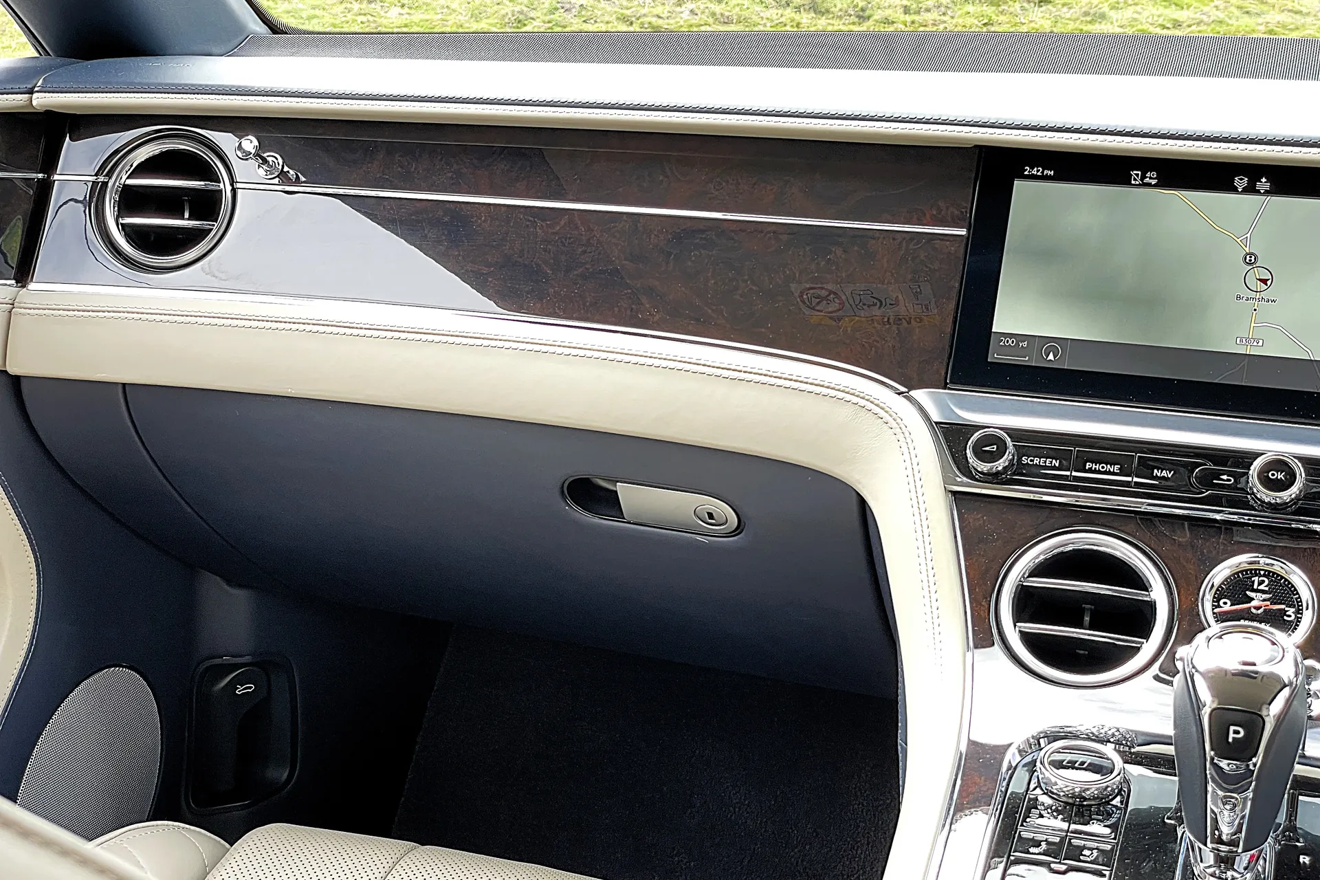 Bentley CONTINENTAL GT thumbnail image number 54