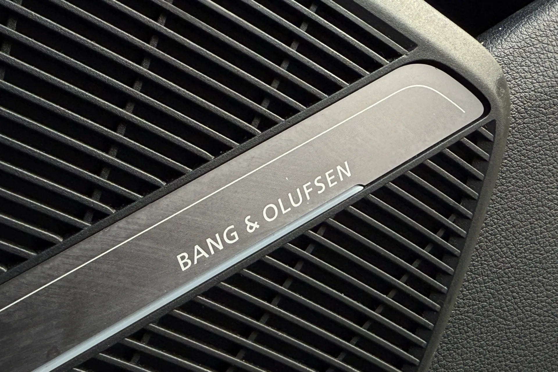 Audi Q5 thumbnail image number 37