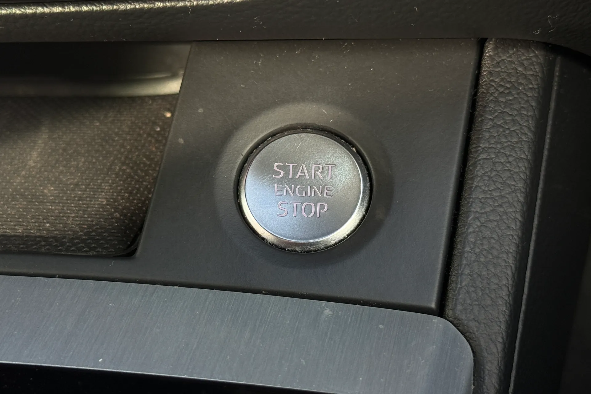 Audi Q5 thumbnail image number 24