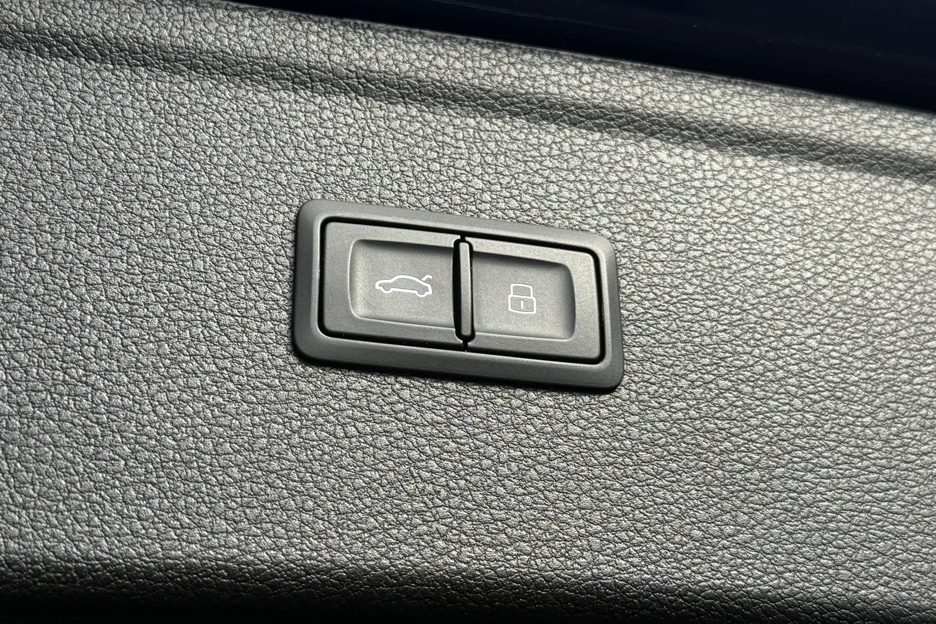 Audi Q5 thumbnail image number 59