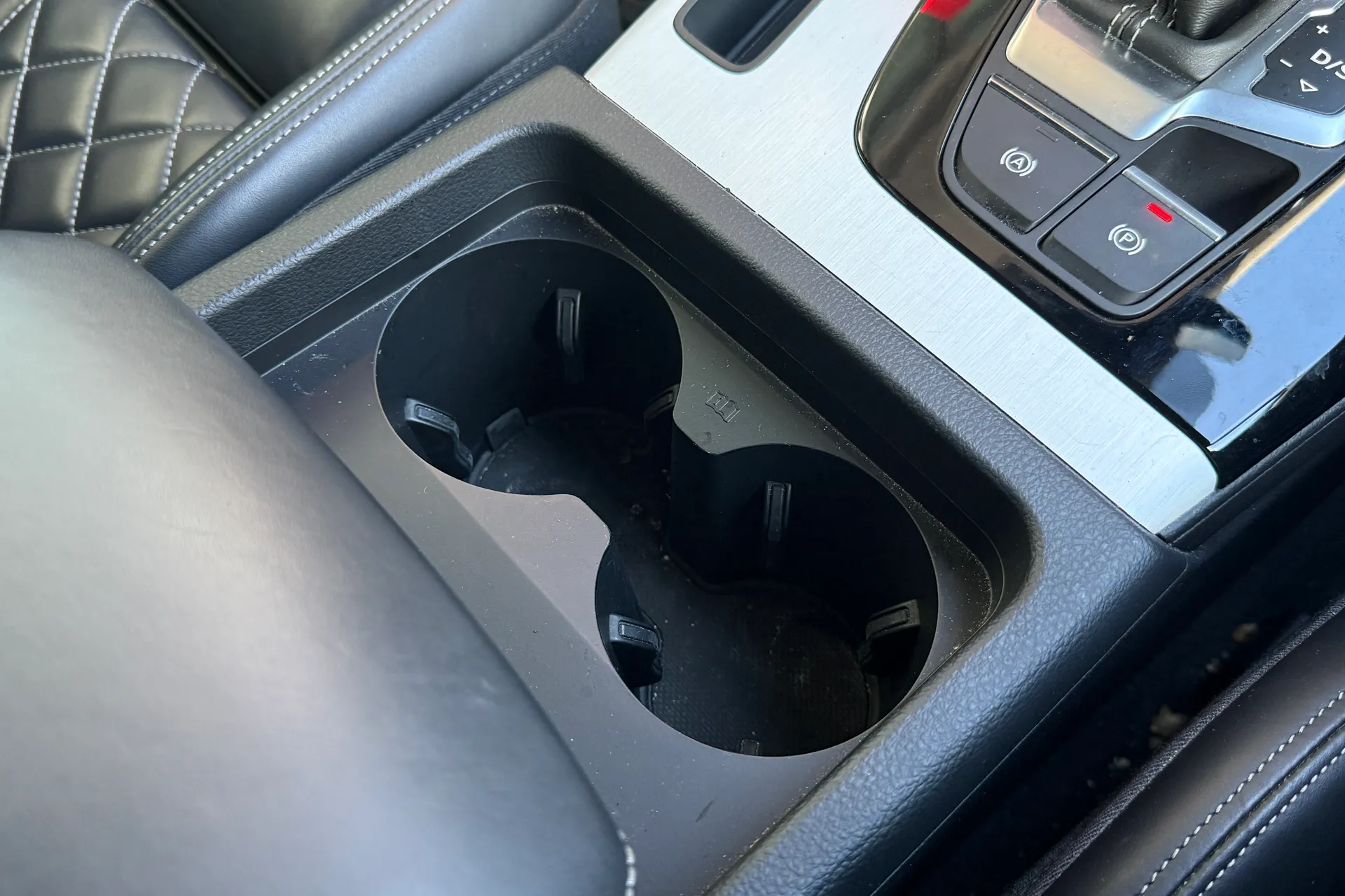 Audi Q5 thumbnail image number 36