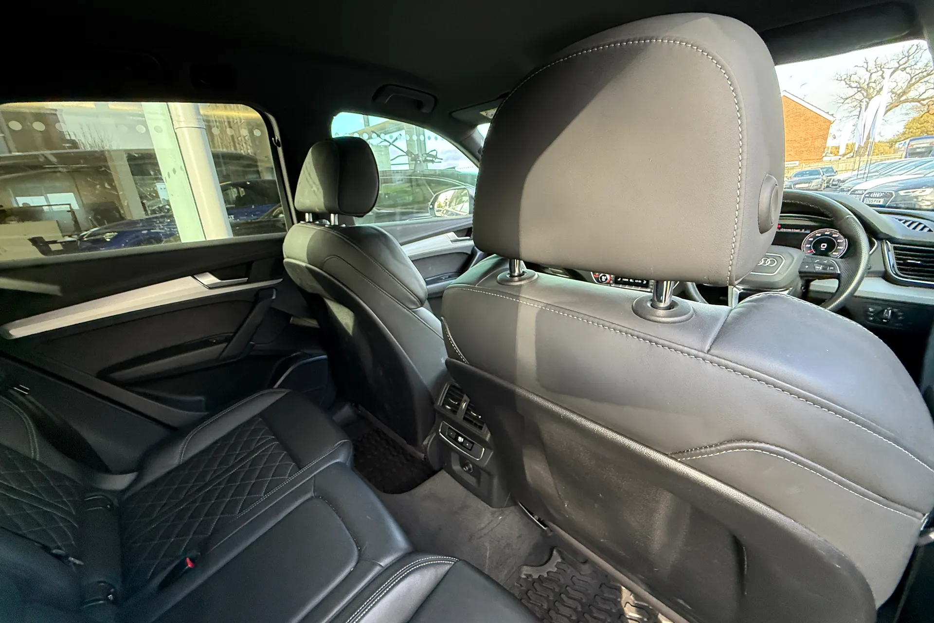 Audi Q5 thumbnail image number 42