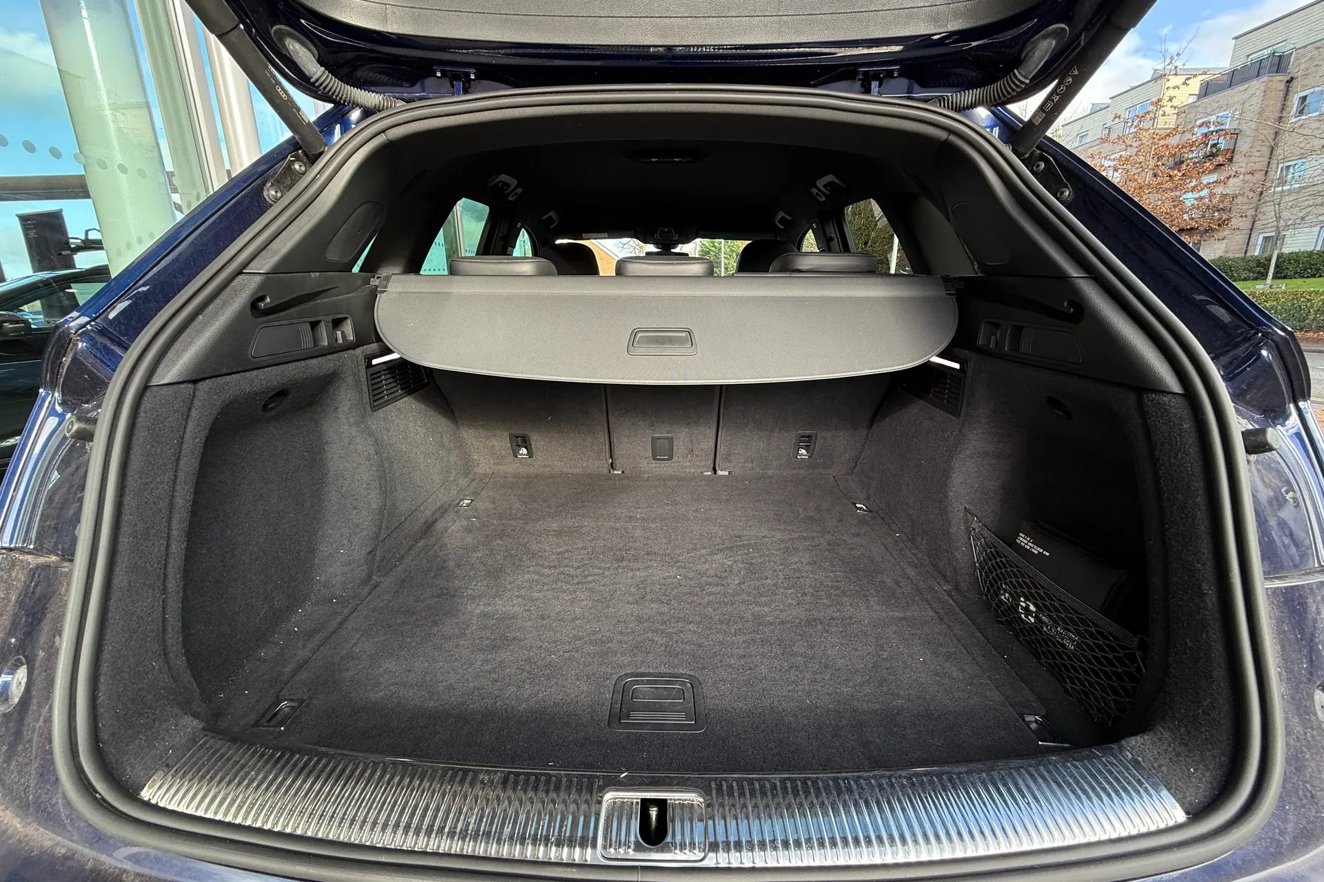 Audi Q5 thumbnail image number 58