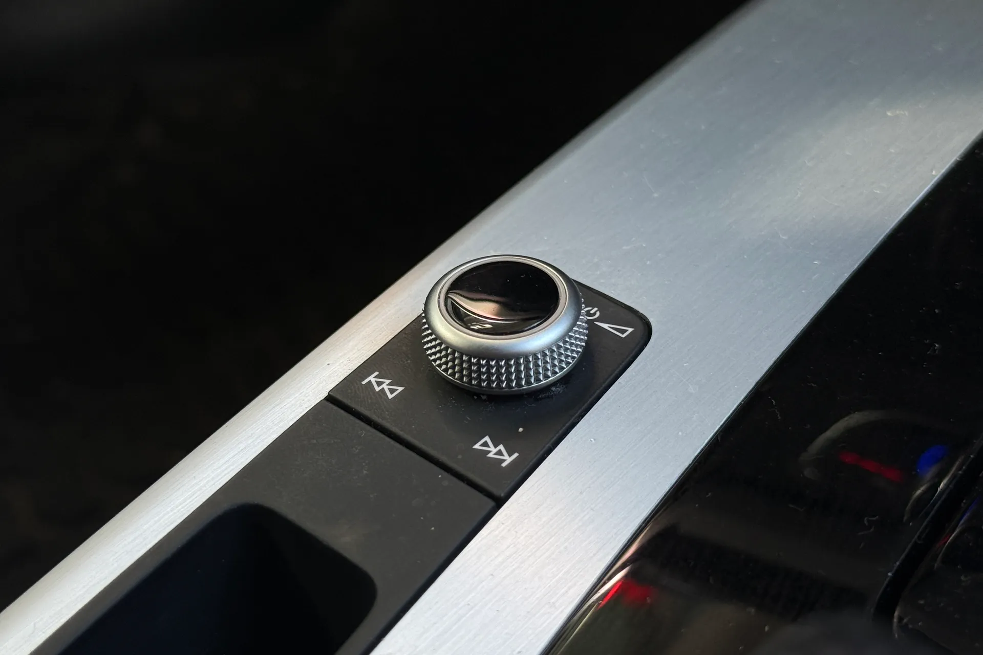 Audi Q5 thumbnail image number 25