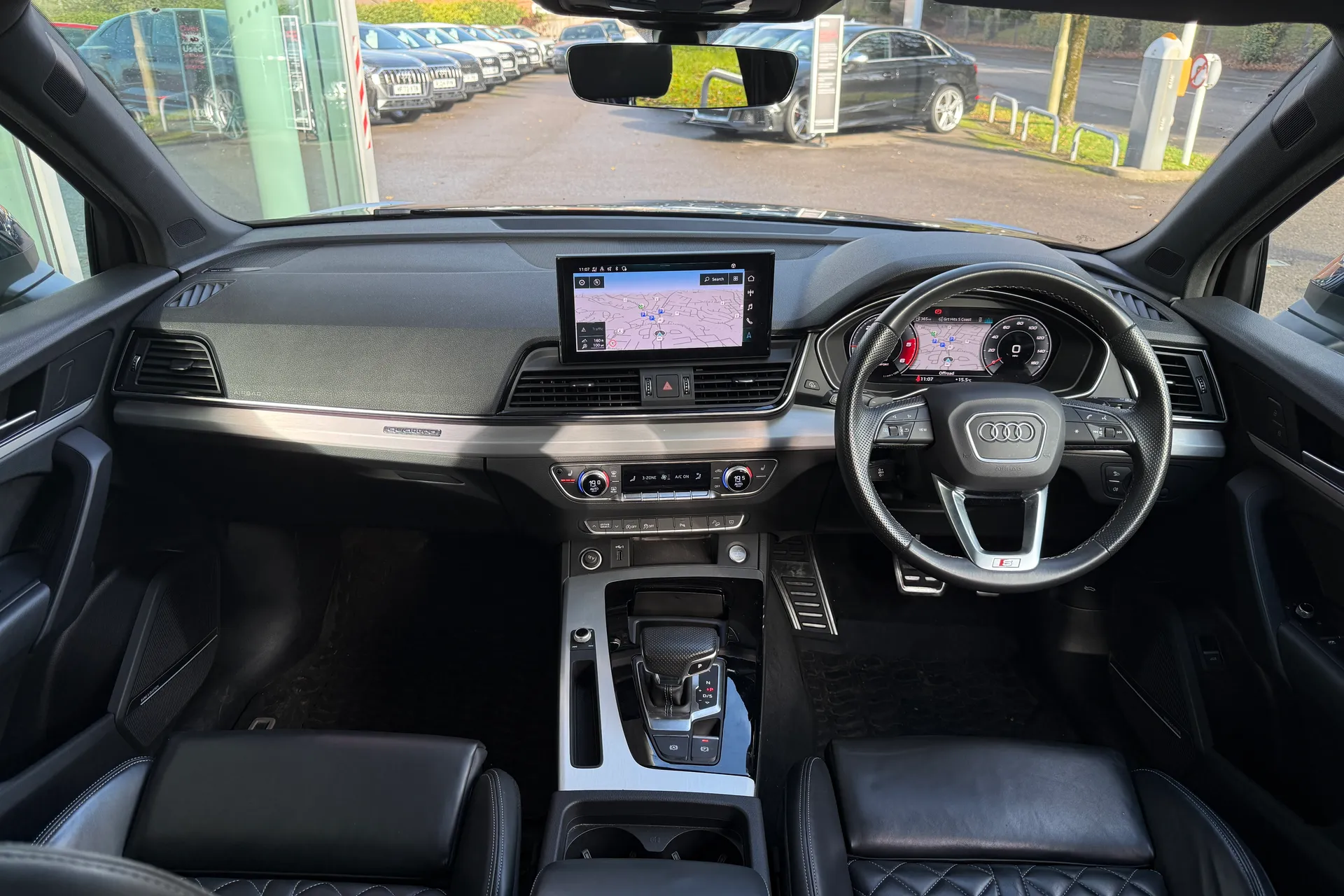 Audi Q5 thumbnail image number 3