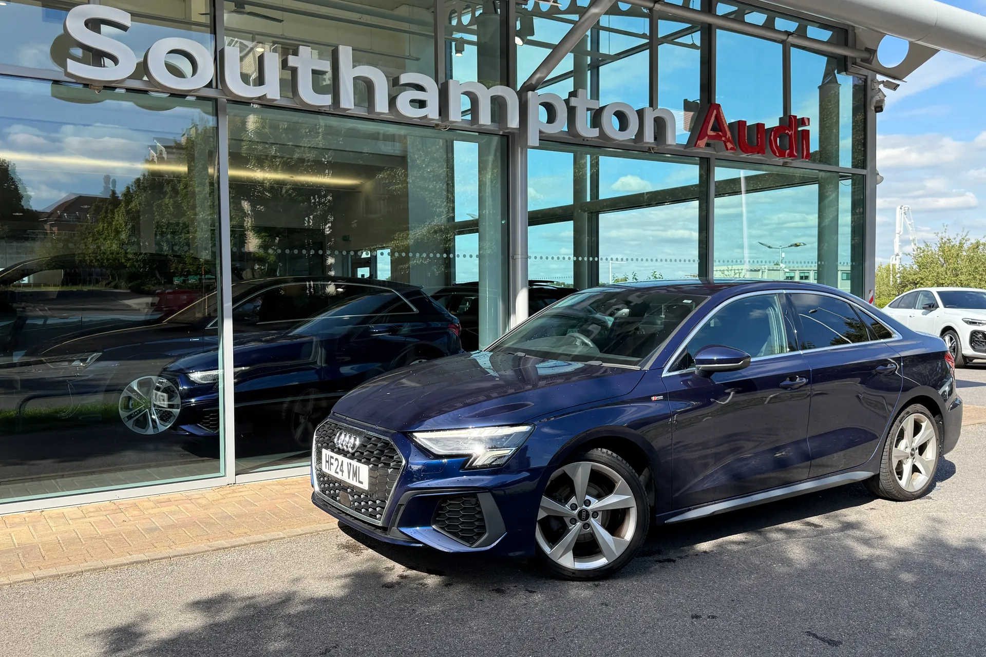 Audi A3 thumbnail image number 52