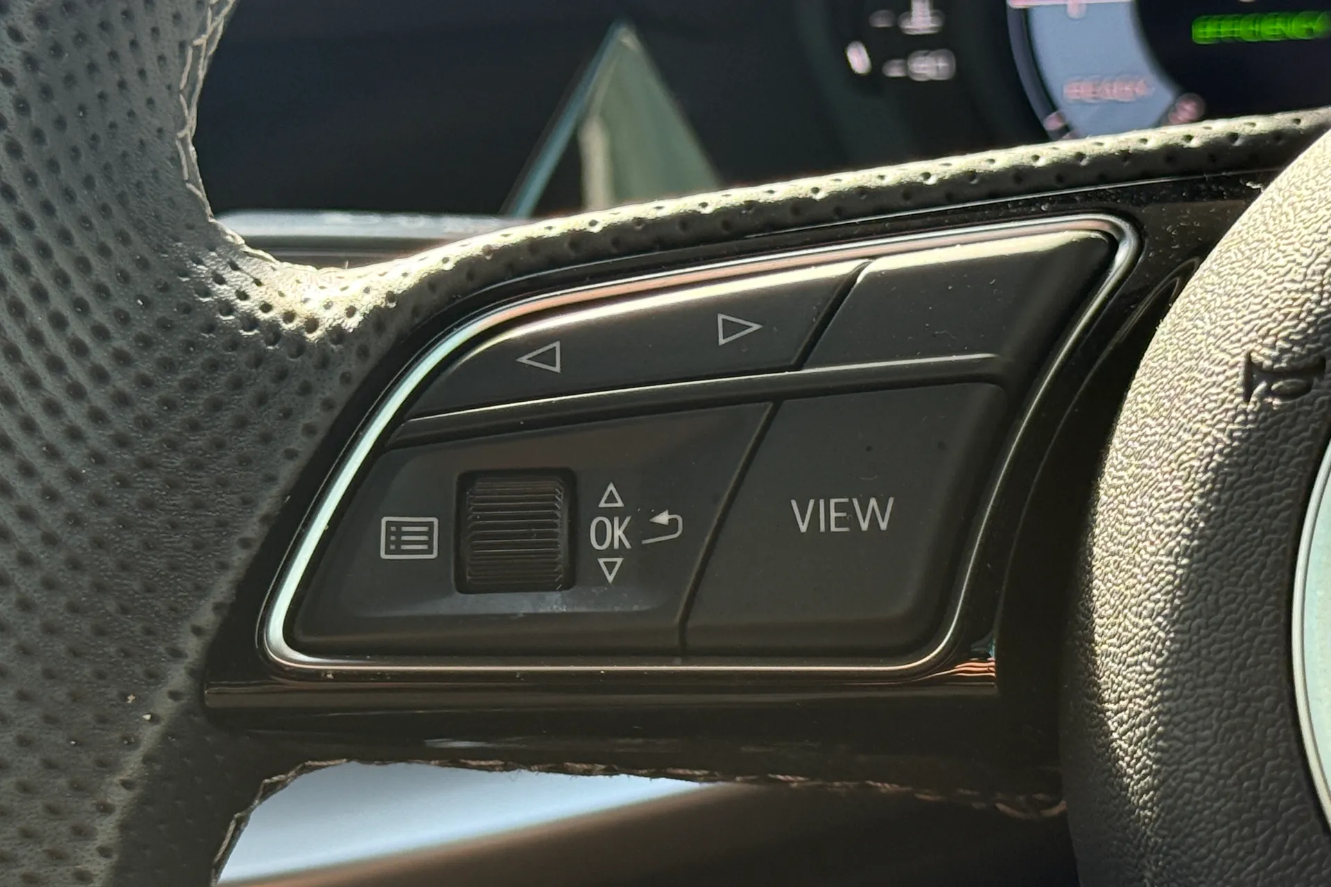 Audi A3 thumbnail image number 11