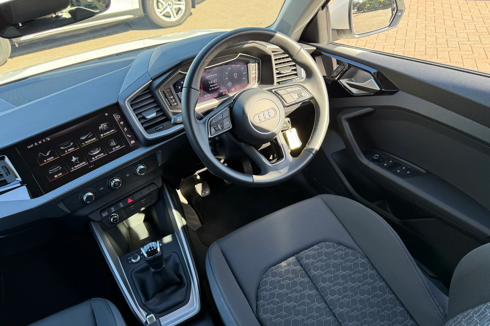 Audi A1 thumbnail image number 36