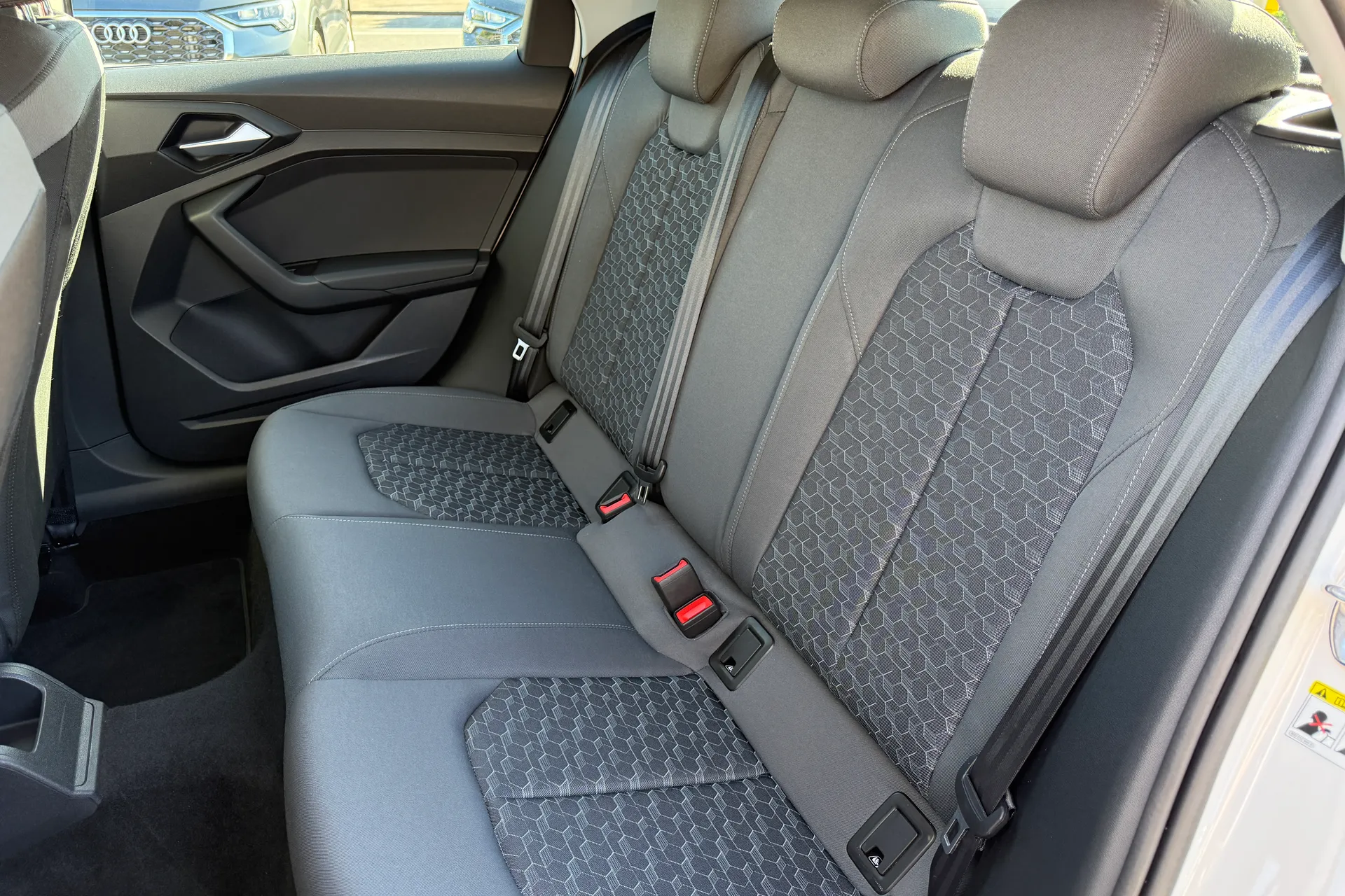 Audi A1 thumbnail image number 37