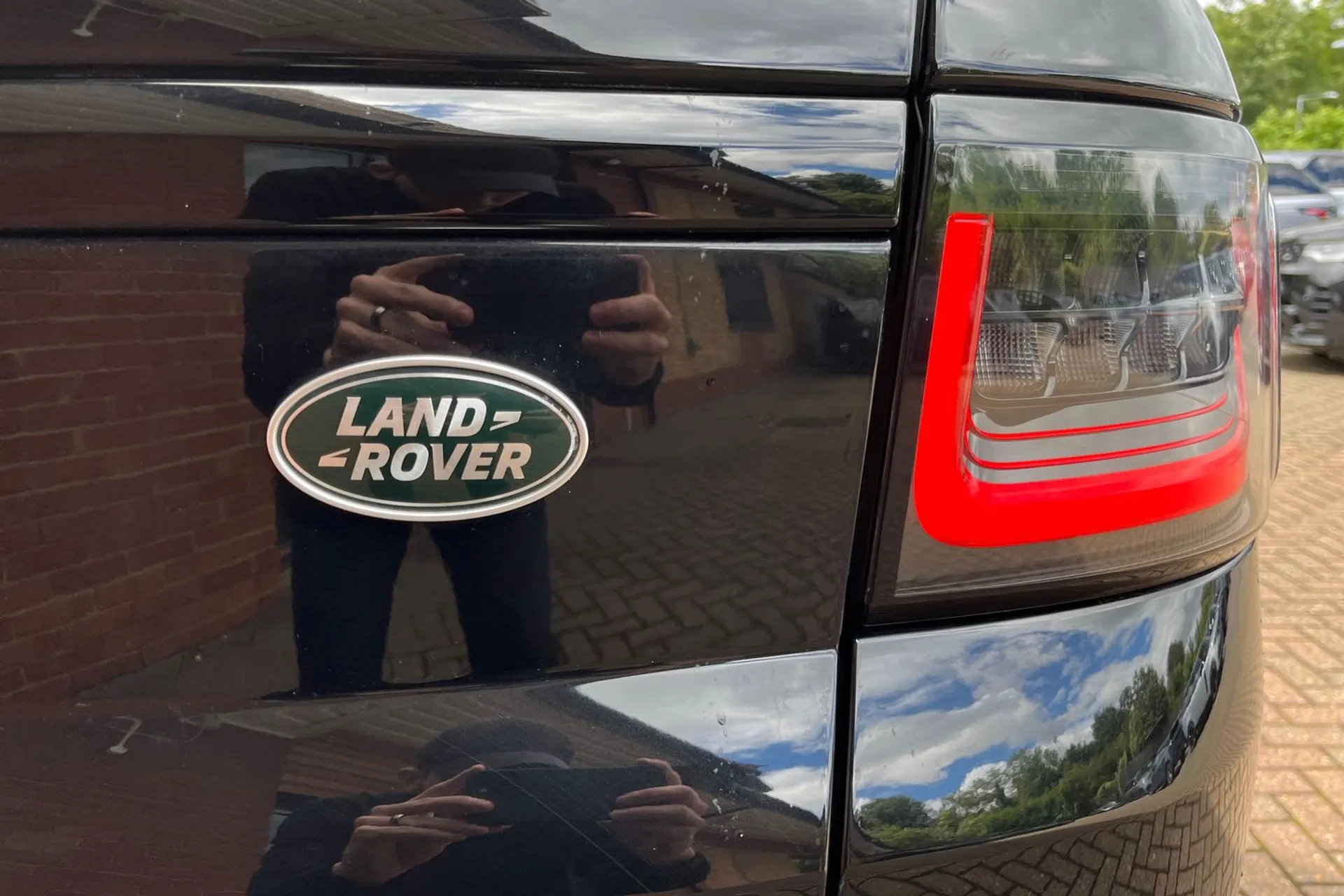 LAND ROVER RANGE ROVER SPORT thumbnail image number 13