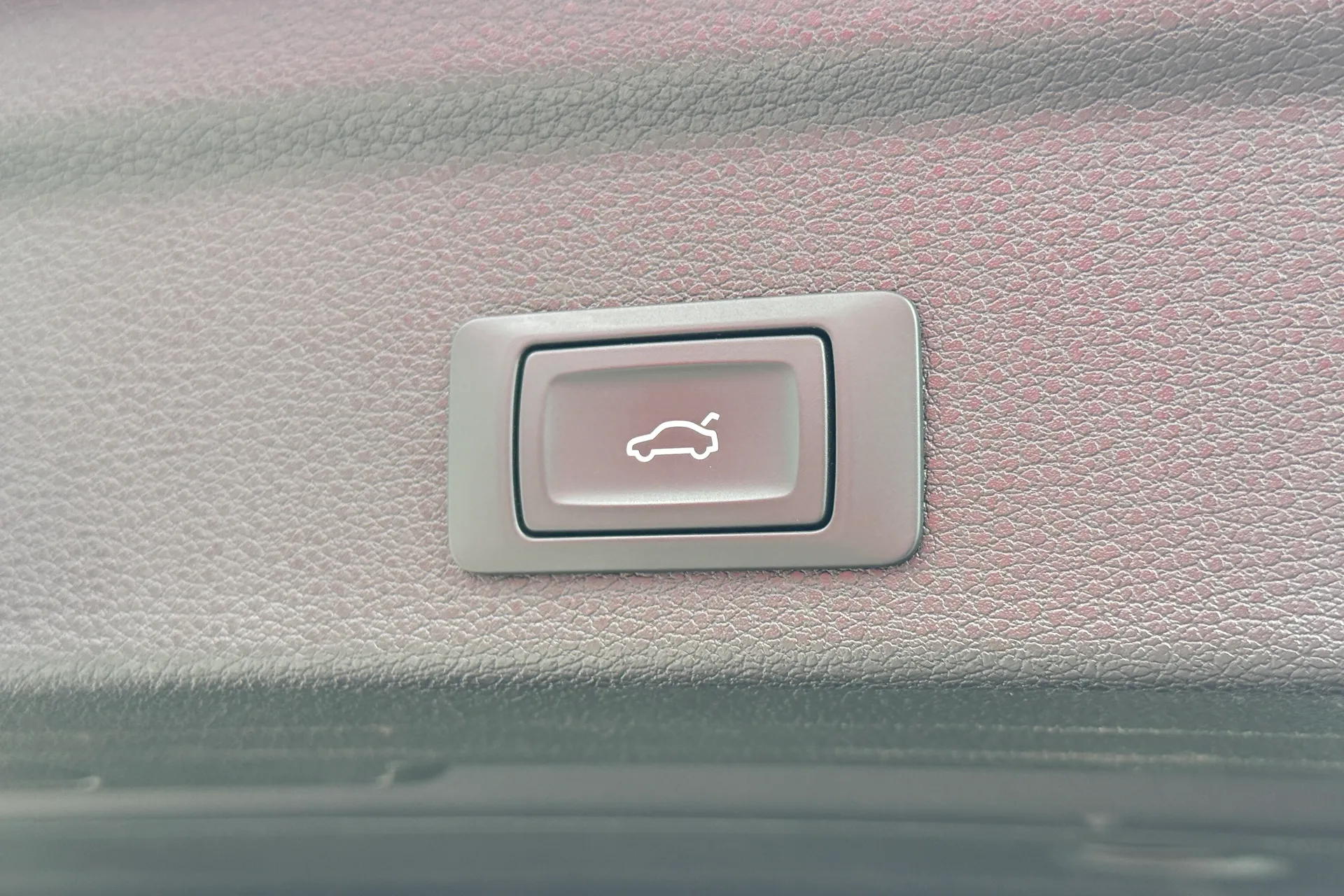 Audi Q3 thumbnail image number 42