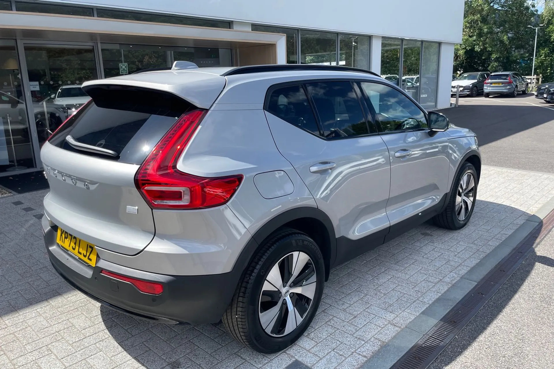 Volvo XC40 thumbnail image number 6