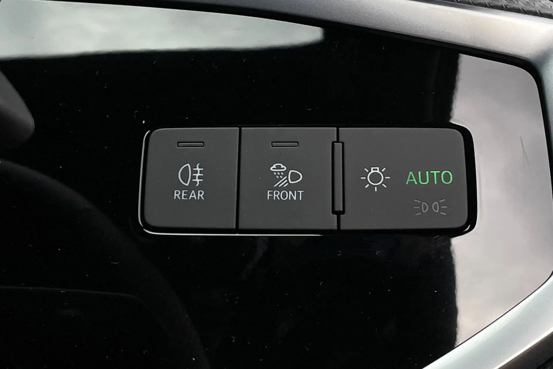 Audi Q3 thumbnail image number 56